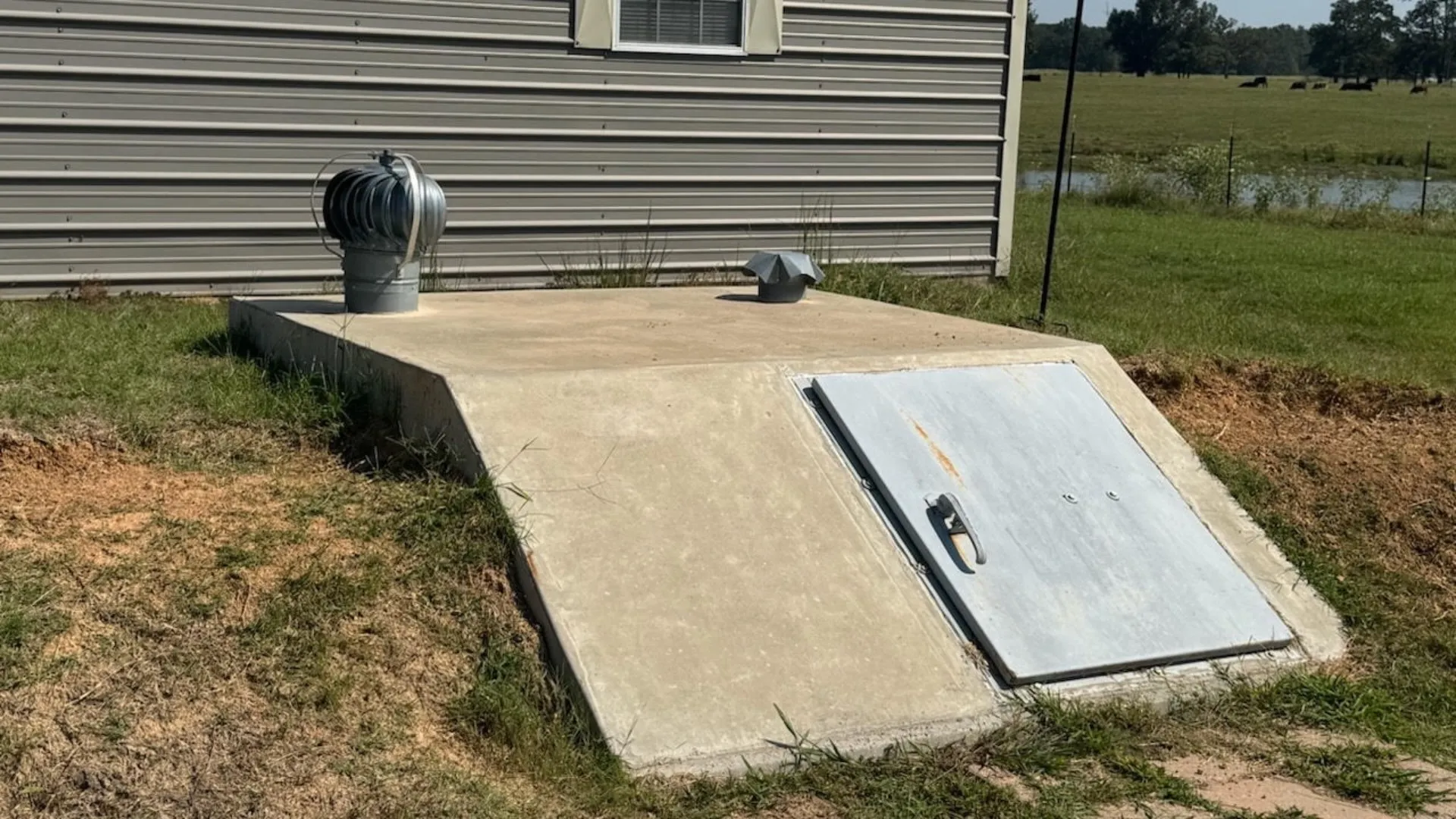 Farm For Sale in Franklin (TX) County , 768 County Road 2220, Talco, Texas 75487, 4 Bedroom, 3 Bathroom, 2 Garage spaces, 2,280 Sqft, built in 2012, mls#21068244, Real Estate Agent in Talco, Homes For Sale in Franklin (TX) county, Homes For Sale in Talco, Realtor in Talco Texas, Real Estate Brokerage Independent Realty Texas, Luminita Cordes Realtor