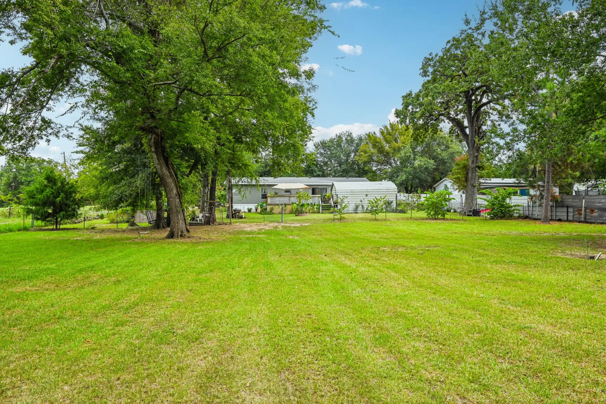 Mobile Home For Sale in Kaufman County , 29275 Fm 429, Terrell, Texas 75161, 3 Bedroom, 2 Bathroom, 2 Garage spaces, 1,568 Sqft, built in 1998, mls#21068337, Real Estate Agent in Terrell, Homes For Sale in Kaufman county, Homes For Sale in Terrell, Realtor in Terrell Texas, Real Estate Brokerage Independent Realty Texas, Luminita Cordes Realtor