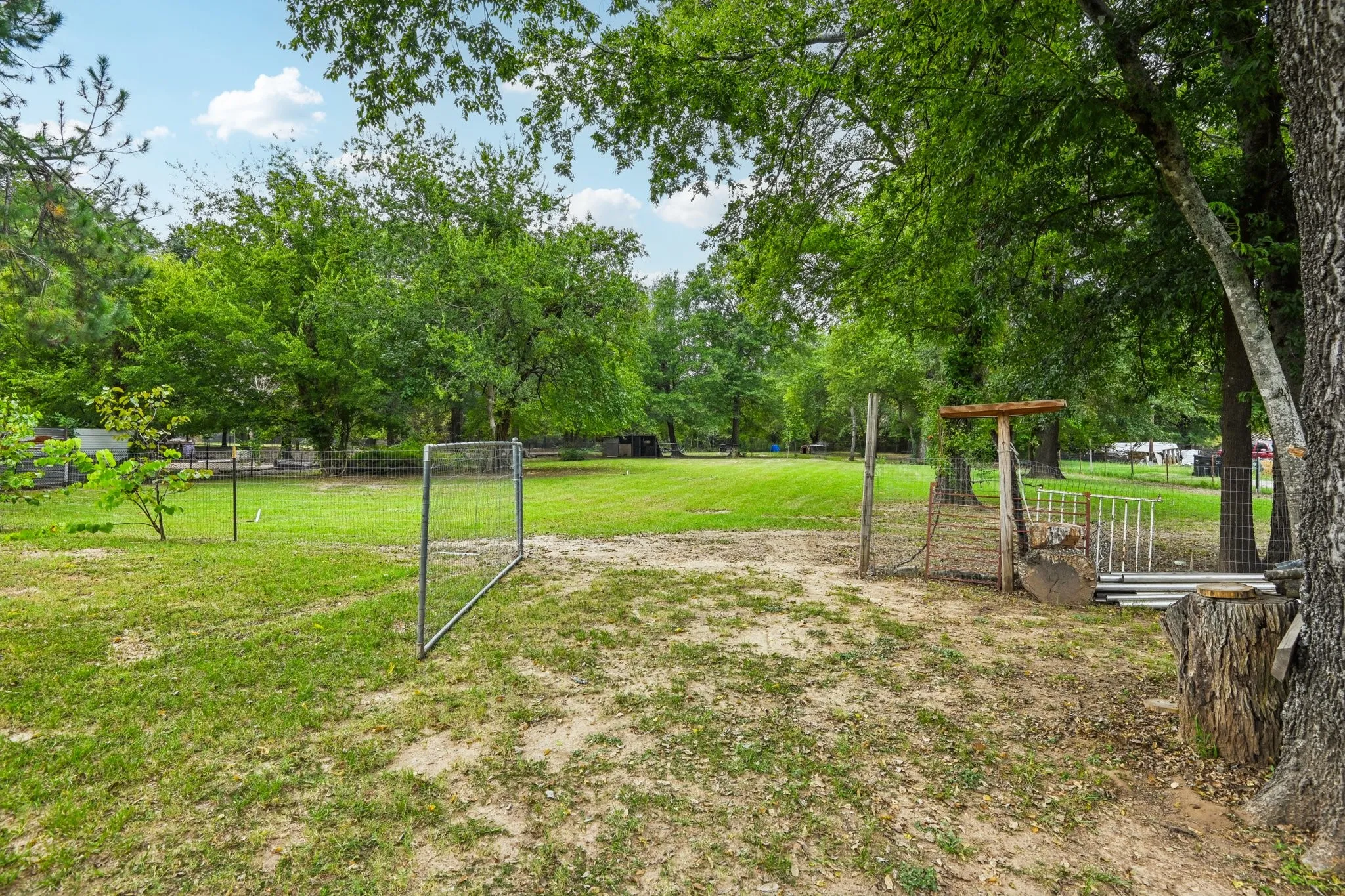 Mobile Home For Sale in Kaufman County , 29275 Fm 429, Terrell, Texas 75161, 3 Bedroom, 2 Bathroom, 2 Garage spaces, 1,568 Sqft, built in 1998, mls#21068337, Real Estate Agent in Terrell, Homes For Sale in Kaufman county, Homes For Sale in Terrell, Realtor in Terrell Texas, Real Estate Brokerage Independent Realty Texas, Luminita Cordes Realtor