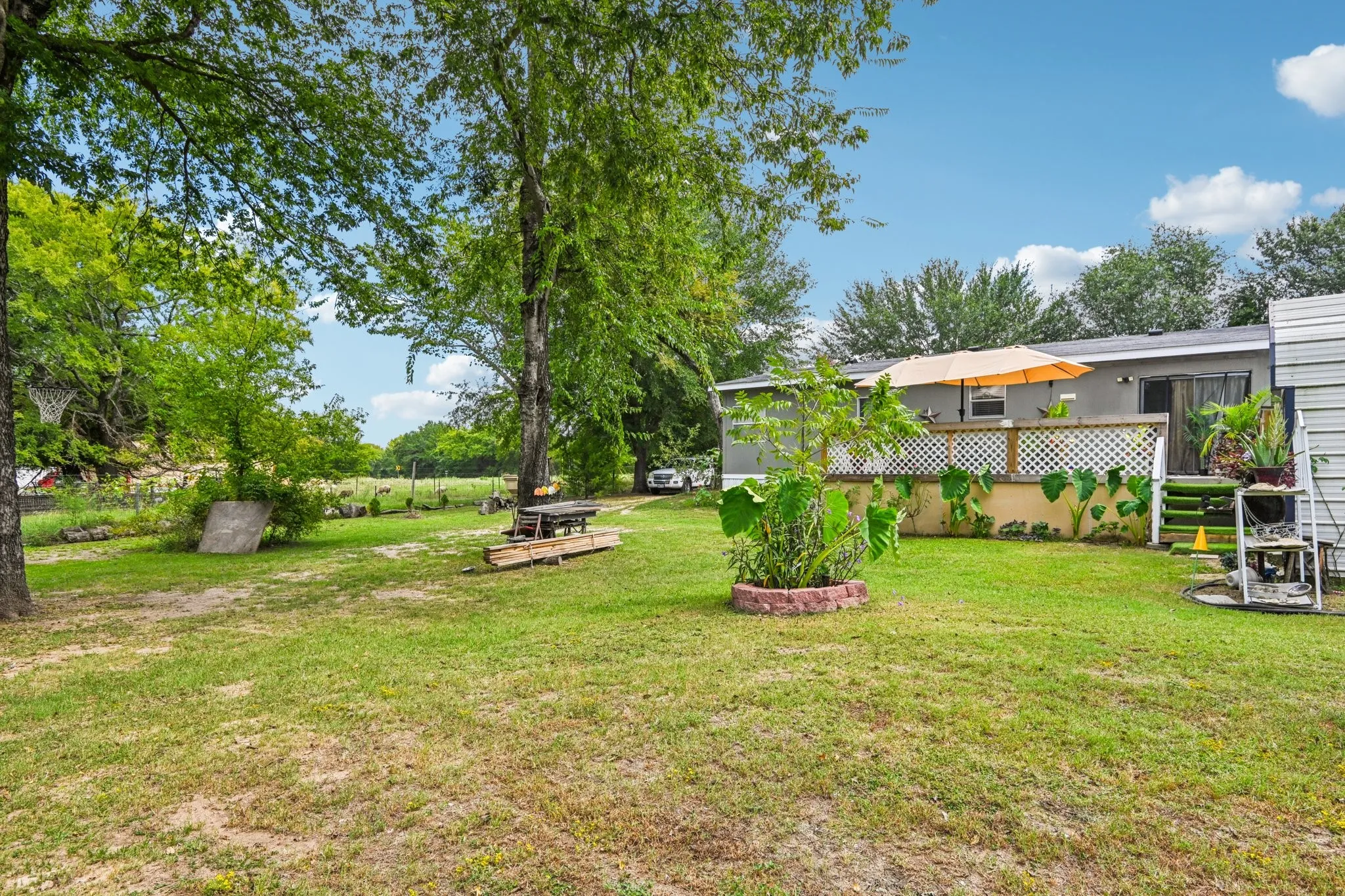 Mobile Home For Sale in Kaufman County , 29275 Fm 429, Terrell, Texas 75161, 3 Bedroom, 2 Bathroom, 2 Garage spaces, 1,568 Sqft, built in 1998, mls#21068337, Real Estate Agent in Terrell, Homes For Sale in Kaufman county, Homes For Sale in Terrell, Realtor in Terrell Texas, Real Estate Brokerage Independent Realty Texas, Luminita Cordes Realtor