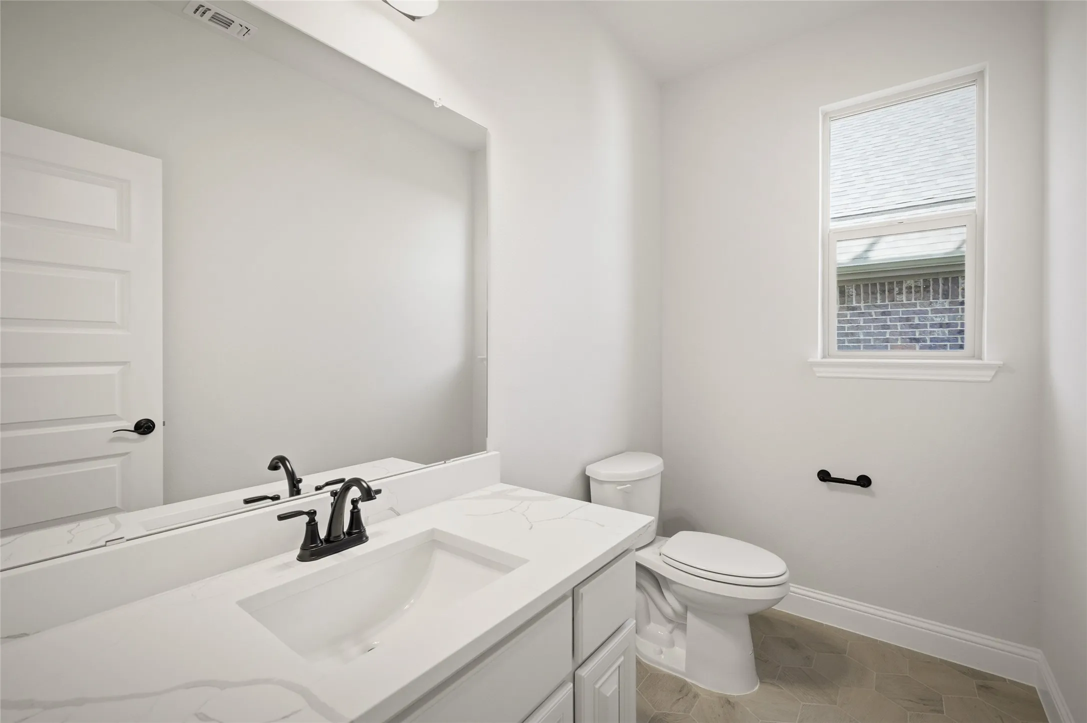 Single Family Residence For Sale in Collin County , 1909 Amber Gate Drive, Anna, Texas 75409, 4 Bedroom, 4 Bathroom, 2 Garage spaces, 3,481 Sqft, built in 2026, New Construction - Incomplete, mls#21068673, Real Estate Agent in Anna, Homes For Sale in Collin county, Homes For Sale in Anna, Realtor in Anna Texas, Real Estate Brokerage Independent Realty Texas, Luminita Cordes Realtor