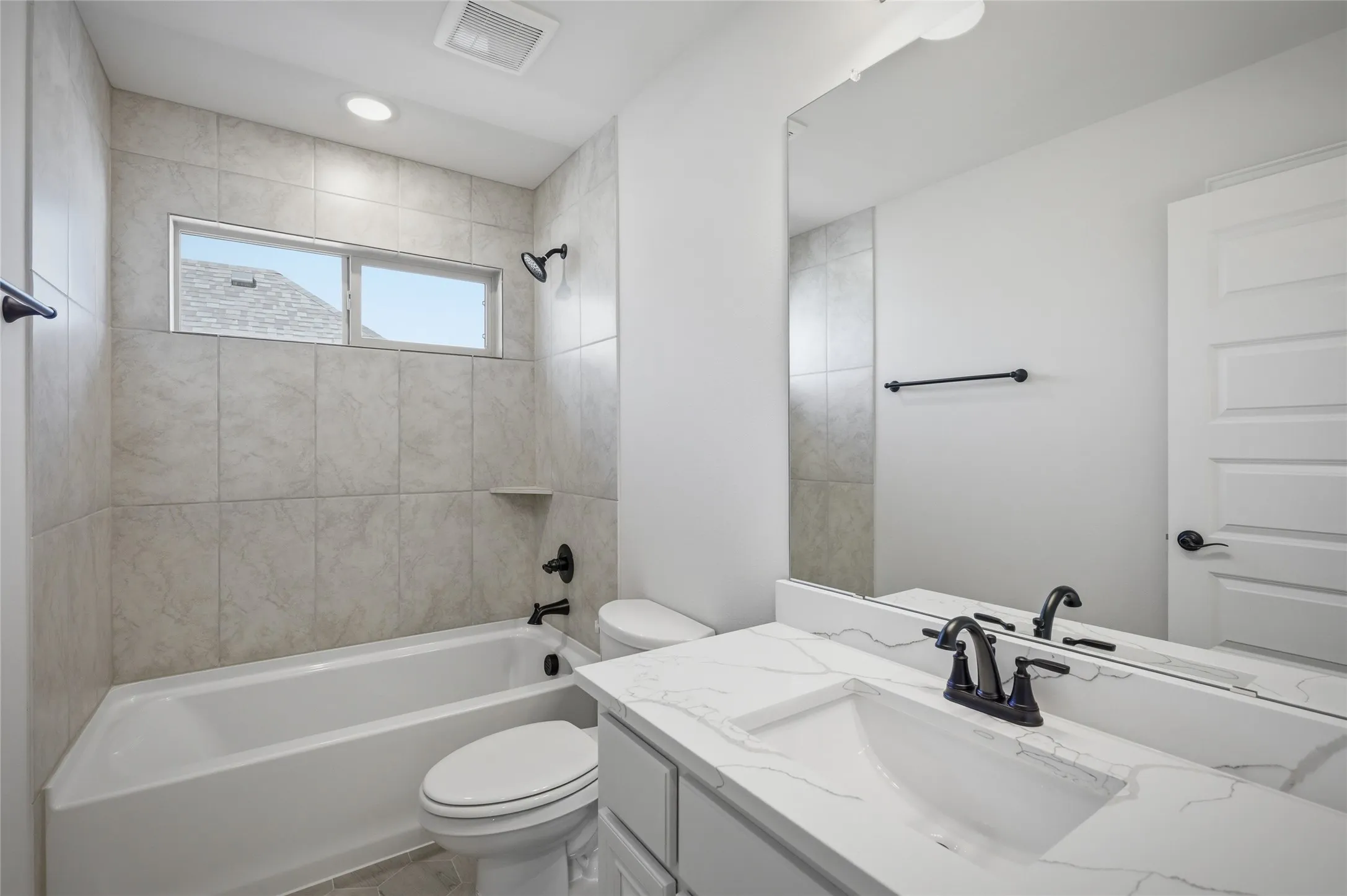 Single Family Residence For Sale in Collin County , 1909 Amber Gate Drive, Anna, Texas 75409, 4 Bedroom, 4 Bathroom, 2 Garage spaces, 3,481 Sqft, built in 2026, New Construction - Incomplete, mls#21068673, Real Estate Agent in Anna, Homes For Sale in Collin county, Homes For Sale in Anna, Realtor in Anna Texas, Real Estate Brokerage Independent Realty Texas, Luminita Cordes Realtor