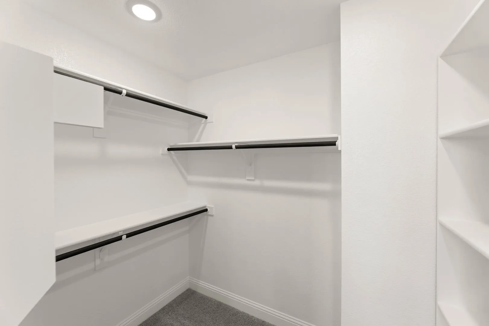 672 Sandiford-Primary Suite-7