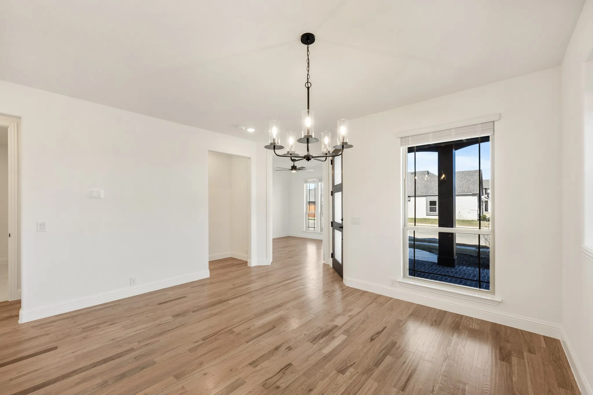 Single Family Residence For Sale in Denton County , 1001 Sedona Trail, Justin, Texas 76247, 4 Bedroom, 4 Bathroom, 2 Garage spaces, 3,430 Sqft, built in 2025, New Construction - Complete, mls#21059025, Real Estate Agent in Justin, Homes For Sale in Denton county, Homes For Sale in Justin, Realtor in Justin Texas, Real Estate Brokerage Independent Realty Texas, Luminita Cordes Realtor