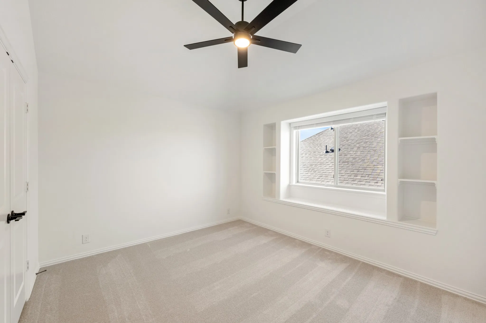 Single Family Residence For Sale in Denton County , 1001 Sedona Trail, Justin, Texas 76247, 4 Bedroom, 4 Bathroom, 2 Garage spaces, 3,430 Sqft, built in 2025, New Construction - Complete, mls#21059025, Real Estate Agent in Justin, Homes For Sale in Denton county, Homes For Sale in Justin, Realtor in Justin Texas, Real Estate Brokerage Independent Realty Texas, Luminita Cordes Realtor
