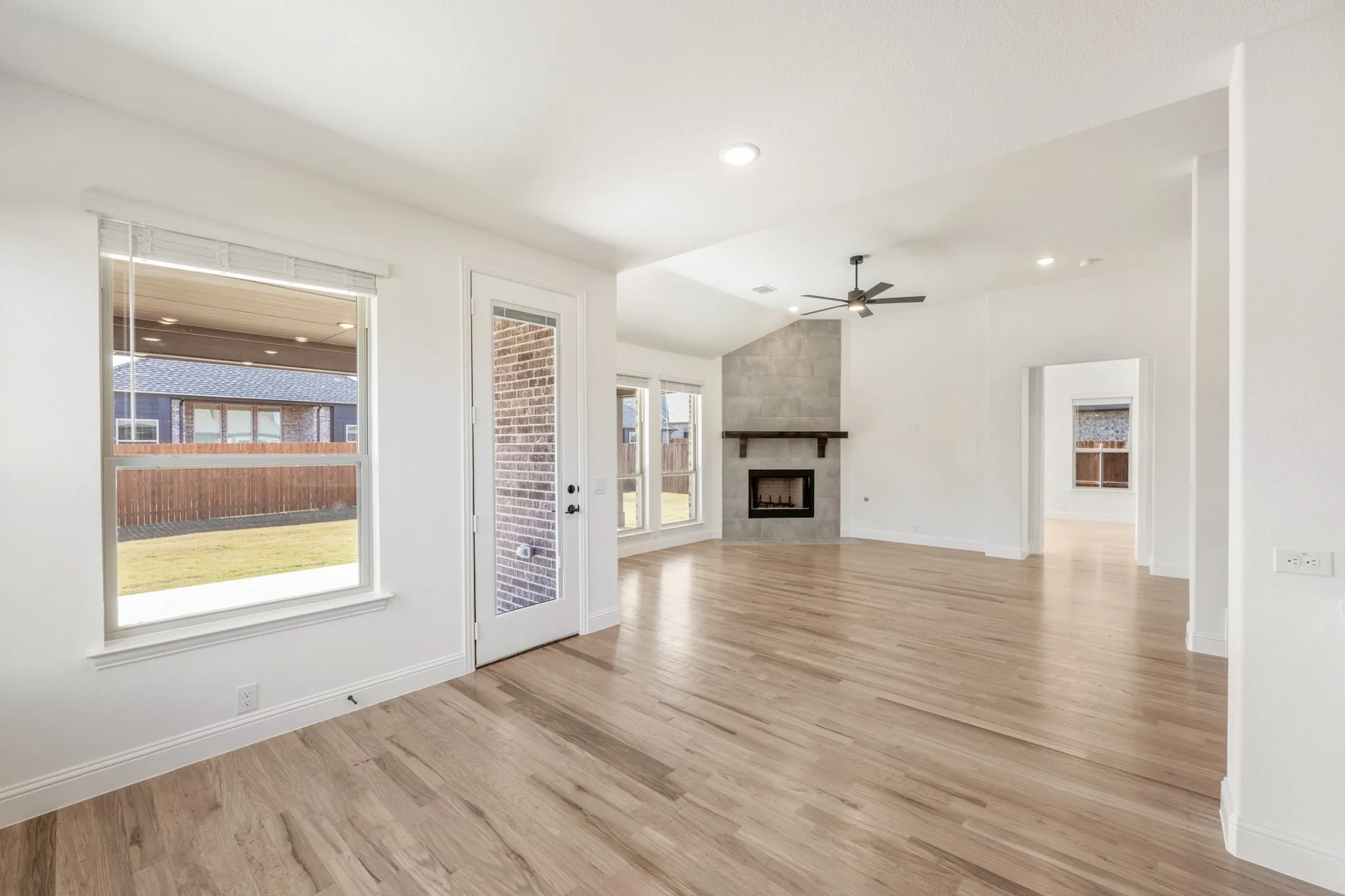 Single Family Residence For Sale in Denton County , 1001 Sedona Trail, Justin, Texas 76247, 4 Bedroom, 4 Bathroom, 2 Garage spaces, 3,430 Sqft, built in 2025, New Construction - Complete, mls#21059025, Real Estate Agent in Justin, Homes For Sale in Denton county, Homes For Sale in Justin, Realtor in Justin Texas, Real Estate Brokerage Independent Realty Texas, Luminita Cordes Realtor