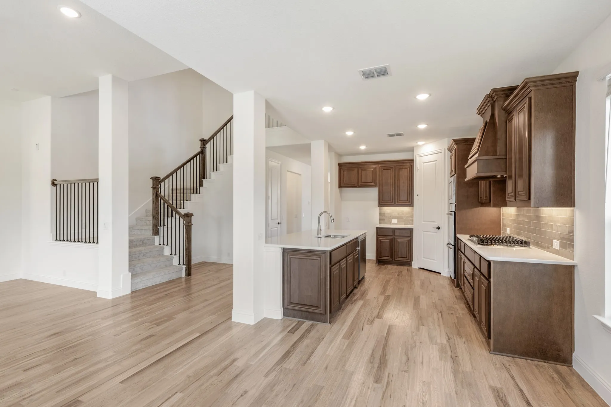 Single Family Residence For Sale in Denton County , 1001 Sedona Trail, Justin, Texas 76247, 4 Bedroom, 4 Bathroom, 2 Garage spaces, 3,430 Sqft, built in 2025, New Construction - Complete, mls#21059025, Real Estate Agent in Justin, Homes For Sale in Denton county, Homes For Sale in Justin, Realtor in Justin Texas, Real Estate Brokerage Independent Realty Texas, Luminita Cordes Realtor