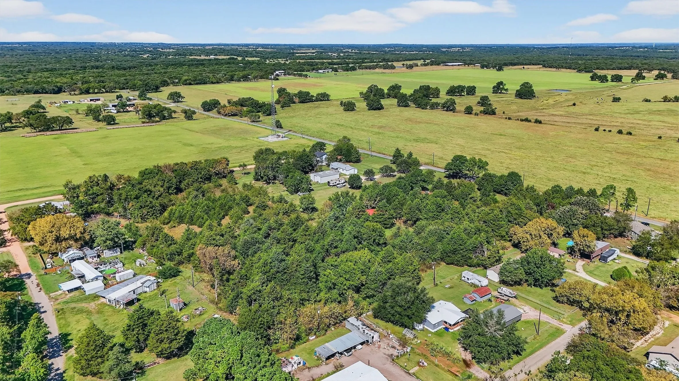 Unimproved Land For Sale in Grayson County , TBD Old Sadler Road, Sadler, Texas 76264, 0, 0, Garage spaces, 0 Sqft, built in 0, mls#21066427, Real Estate Agent in Sadler, Homes For Sale in Grayson county, Homes For Sale in Sadler, Realtor in Sadler Texas, Real Estate Brokerage Independent Realty Texas, Luminita Cordes Realtor