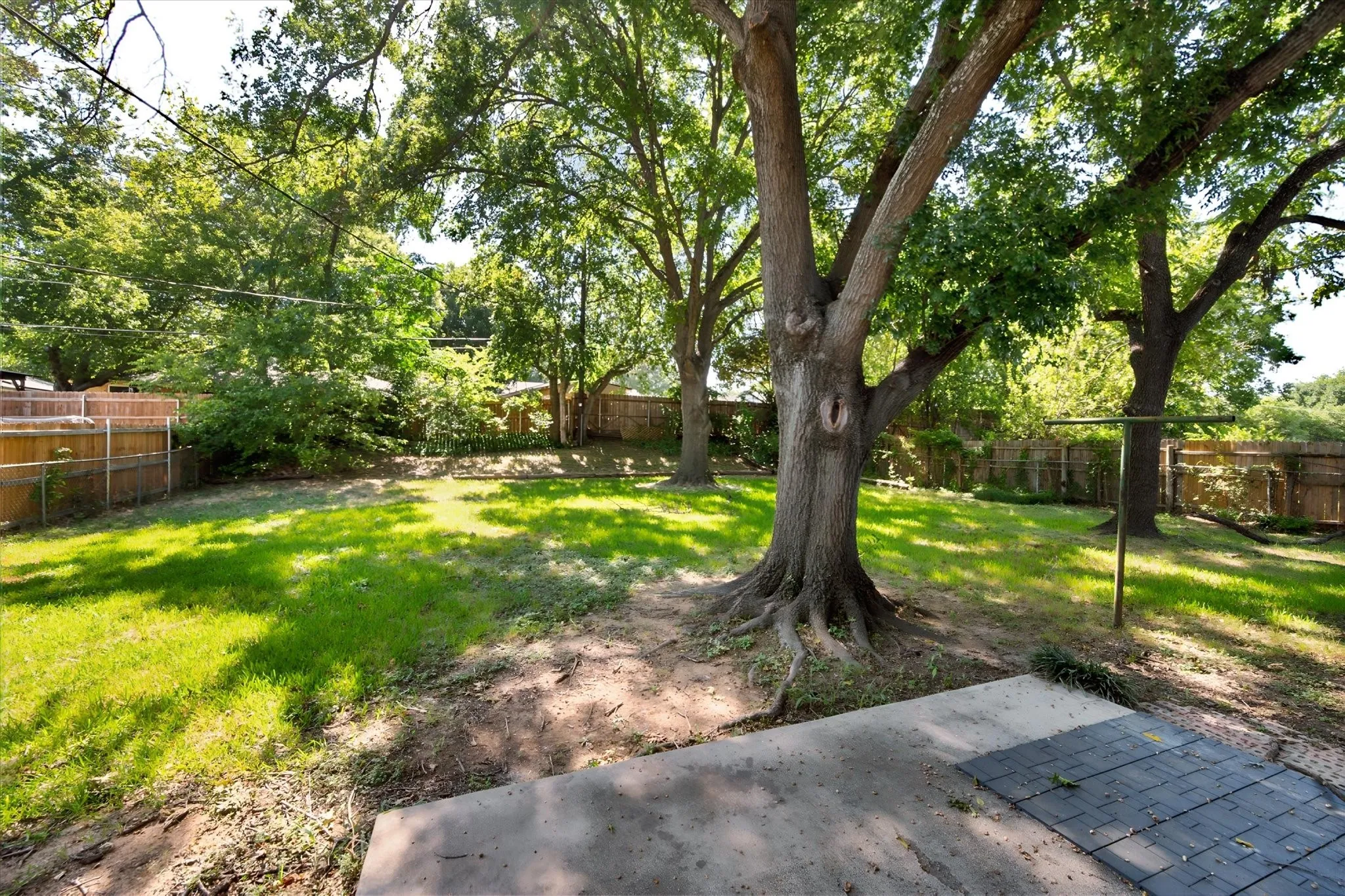 Single Family Residence For Sale in Tarrant County , 3724 Billie Faye Drive, North Richland Hills, Texas 76180, 3 Bedroom, 2 Bathroom, 2 Garage spaces, 1,432 Sqft, built in 1974, mls#21068313, Real Estate Agent in North Richland Hills, Homes For Sale in Tarrant county, Homes For Sale in North Richland Hills, Realtor in North Richland Hills Texas, Real Estate Brokerage Independent Realty Texas, Luminita Cordes Realtor