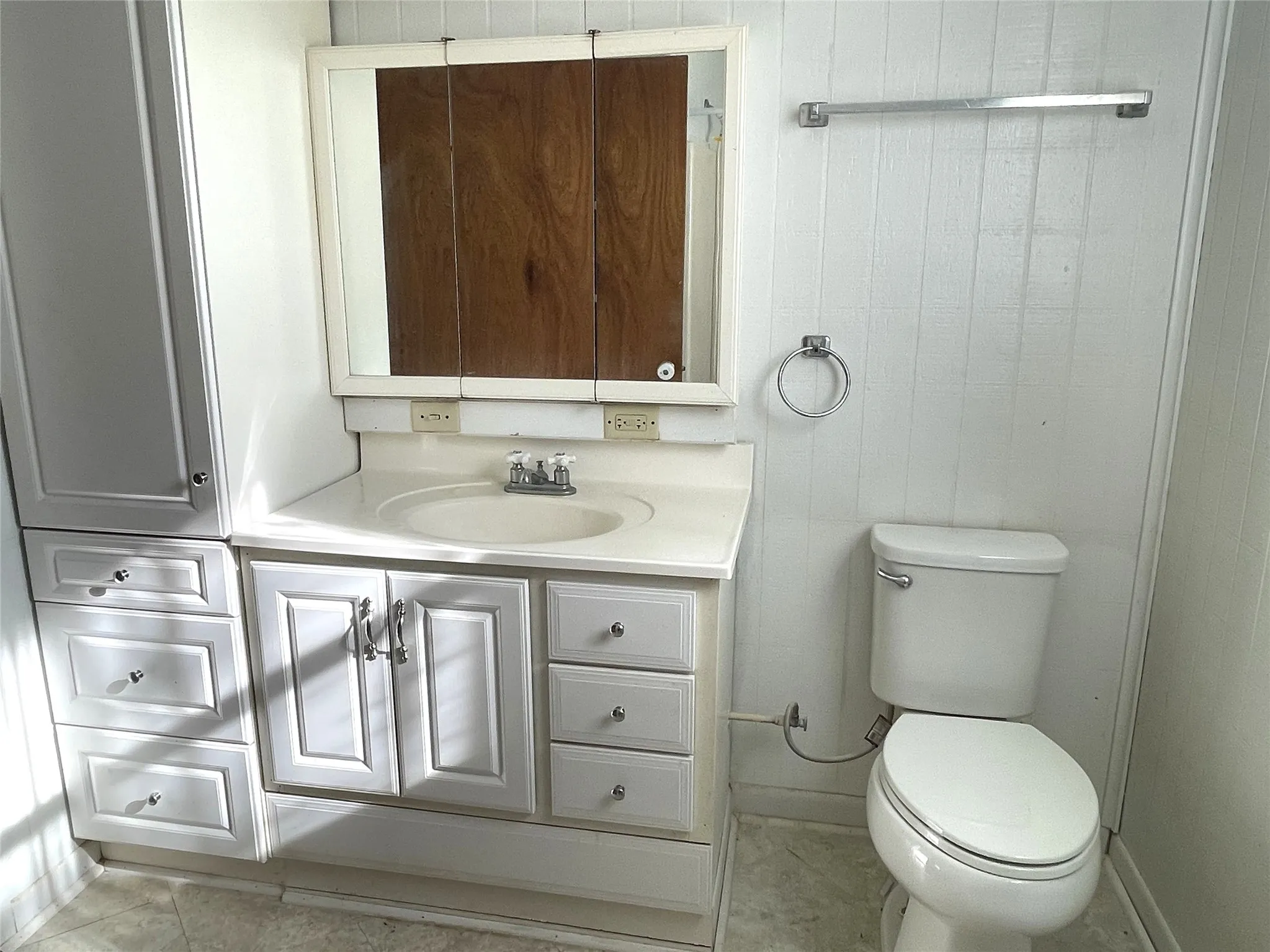 Single Family Residence For Sale in Limestone County , 367 PR 5587A, Jewett, Texas 75846, 2 Bedroom, 2 Bathroom, Garage spaces, 1,400 Sqft, built in 1991, Price $120,000, mls#21061652, Real Estate Agent in Jewett, Homes For Sale in Limestone county, Homes For Sale in Jewett, Realtor in Jewett Texas, Real Estate Brokerage Independent Realty Texas, Luminita Cordes Realtor