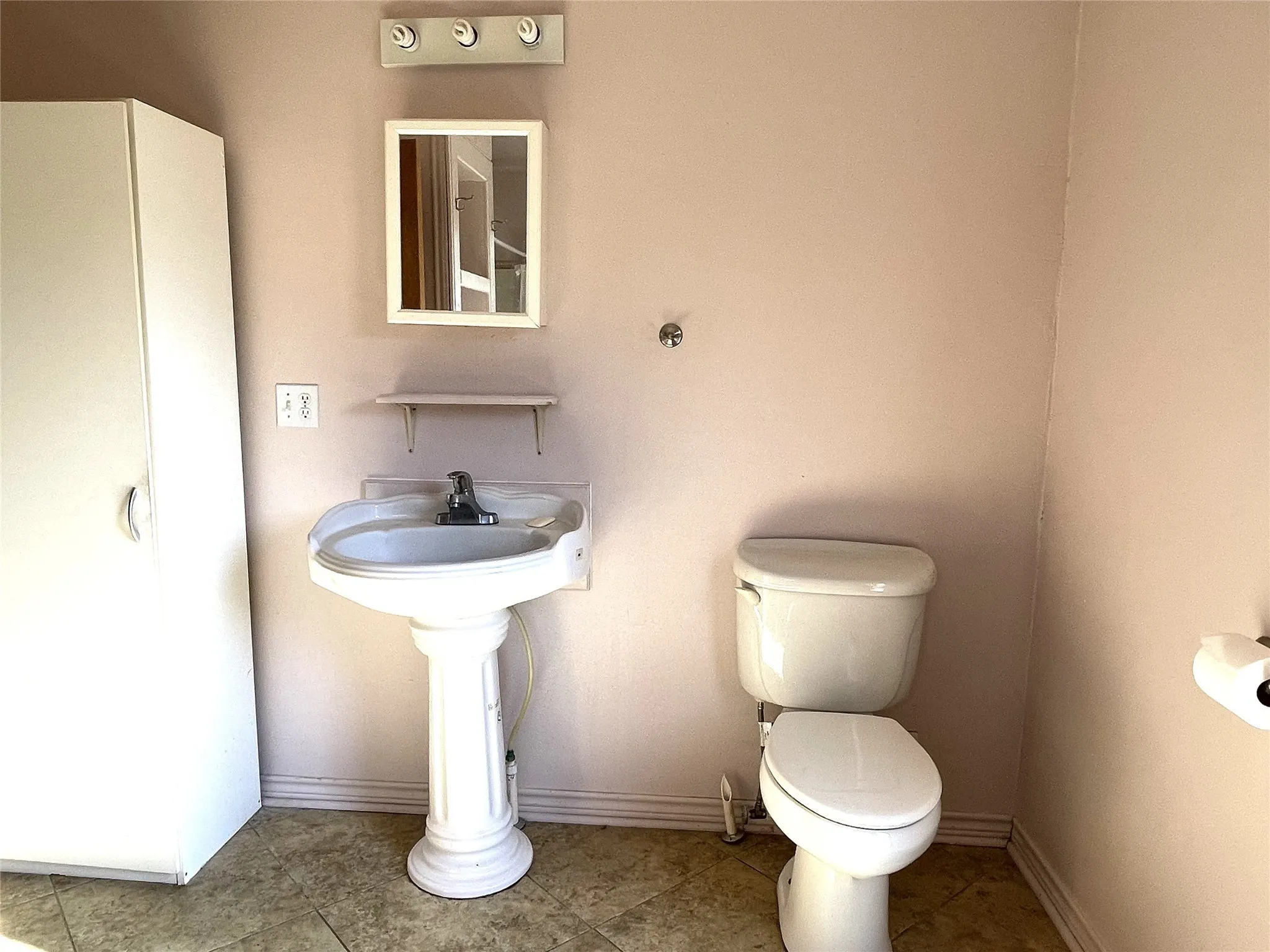 Single Family Residence For Sale in Limestone County , 367 PR 5587A, Jewett, Texas 75846, 2 Bedroom, 2 Bathroom, Garage spaces, 1,400 Sqft, built in 1991, Price $120,000, mls#21061652, Real Estate Agent in Jewett, Homes For Sale in Limestone county, Homes For Sale in Jewett, Realtor in Jewett Texas, Real Estate Brokerage Independent Realty Texas, Luminita Cordes Realtor