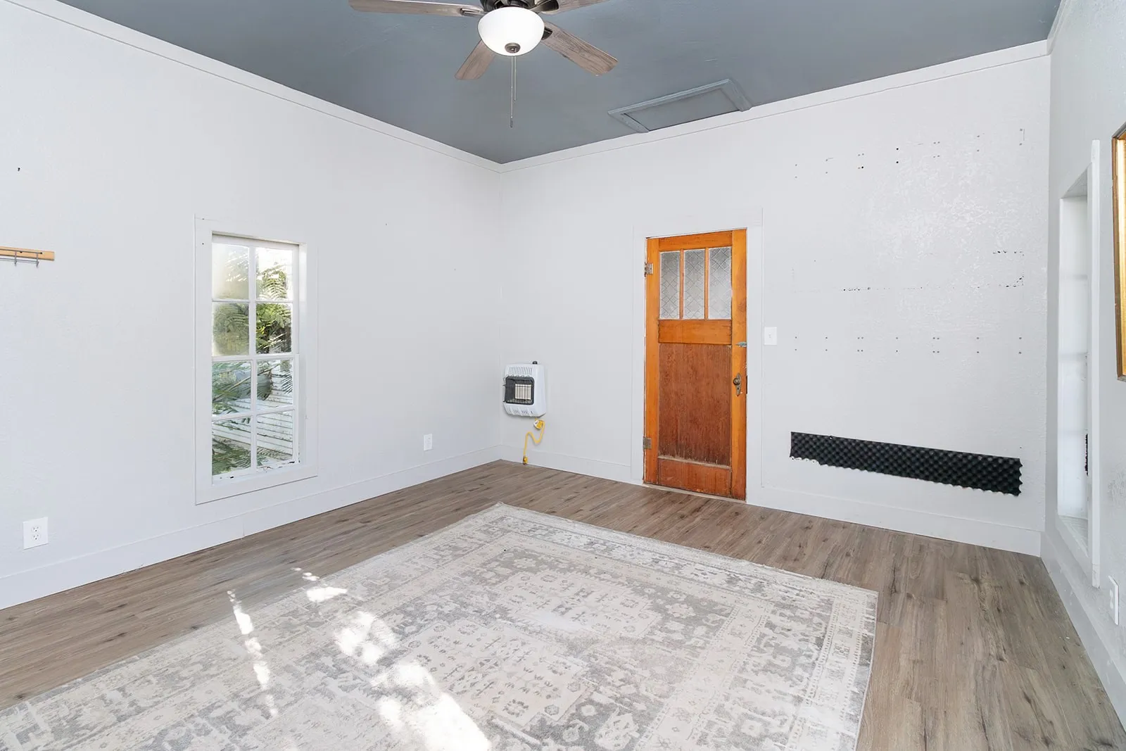 Single Family Residence For Sale in San Saba County , 402 N Live Oak Street, Richland Springs, Texas 76871, 2 Bedroom, 2 Bathroom, Garage spaces, 1,460 Sqft, built in 1920, mls#21068039, Real Estate Agent in Richland Springs, Homes For Sale in San Saba county, Homes For Sale in Richland Springs, Realtor in Richland Springs Texas, Real Estate Brokerage Independent Realty Texas, Luminita Cordes Realtor