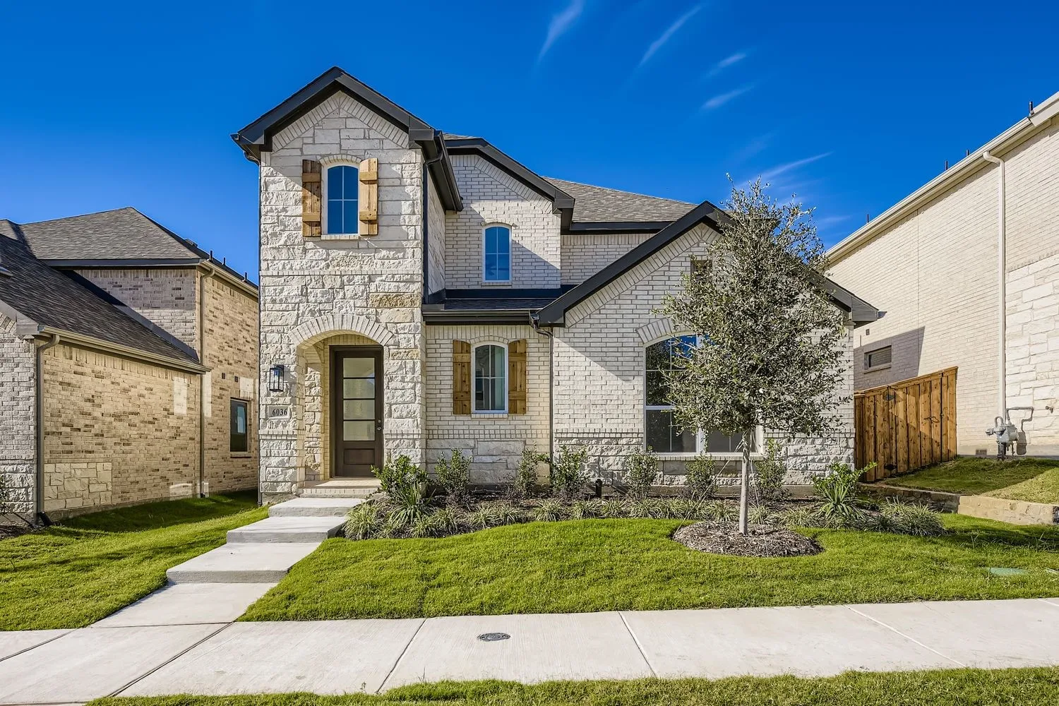Single Family Residence For Sale in Tarrant County , 6036 Davis Knoll, Fort Worth, Texas 76126, 4 Bedroom, 3 Bathroom, 2 Garage spaces, 2,381 Sqft, built in 2025, New Construction - Complete, mls#21069846, Real Estate Agent in Fort Worth, Homes For Sale in Tarrant county, Homes For Sale in Fort Worth, Realtor in Fort Worth Texas, Real Estate Brokerage Independent Realty Texas, Luminita Cordes Realtor