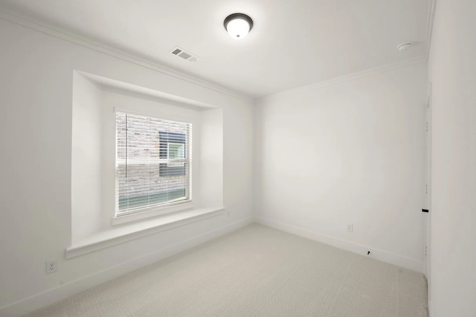 402 Crestview- Study-1