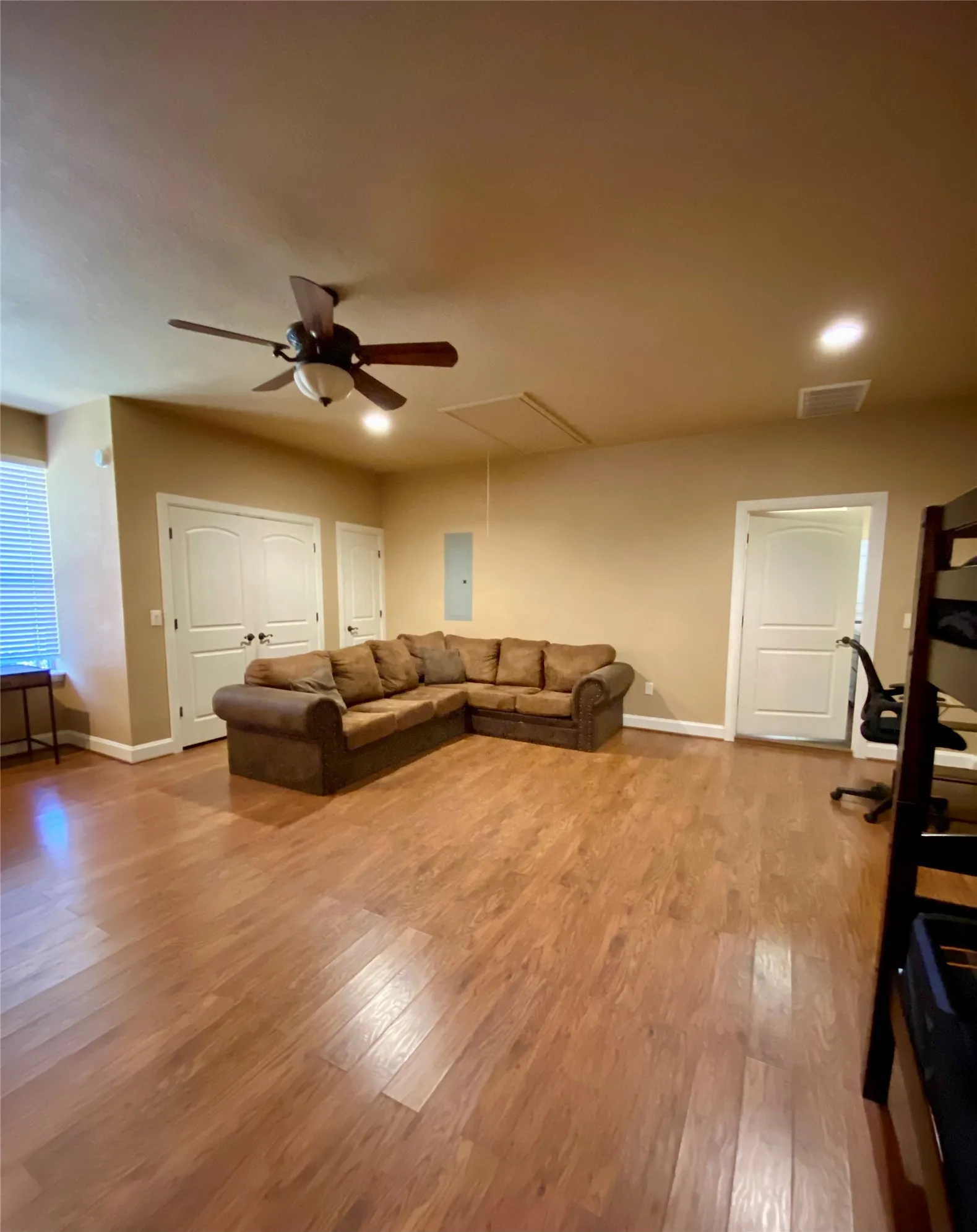 Endless possibilites for this space!