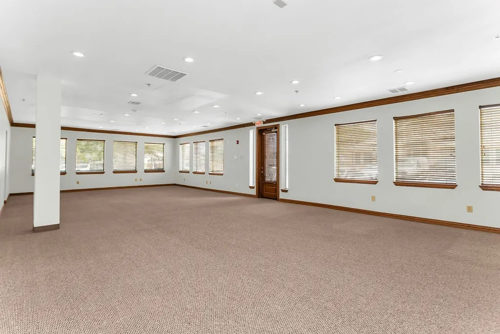 Office For Sale in Collin County , 5212 Village Creek Dr Drive B, Plano, Texas 75093, 0, 0, Garage spaces, 0 Sqft, built in 2000, Preowned, mls#21070051, Real Estate Agent in Plano, Homes For Sale in Collin county, Homes For Sale in Plano, Realtor in Plano Texas, Real Estate Brokerage Independent Realty Texas, Luminita Cordes Realtor