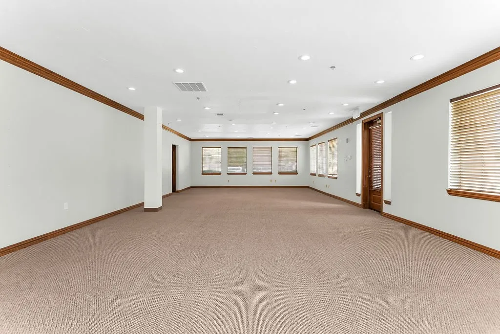 Office For Sale in Collin County , 5212 Village Creek Dr Drive B, Plano, Texas 75093, 0, 0, Garage spaces, 0 Sqft, built in 2000, Preowned, mls#21070051, Real Estate Agent in Plano, Homes For Sale in Collin county, Homes For Sale in Plano, Realtor in Plano Texas, Real Estate Brokerage Independent Realty Texas, Luminita Cordes Realtor