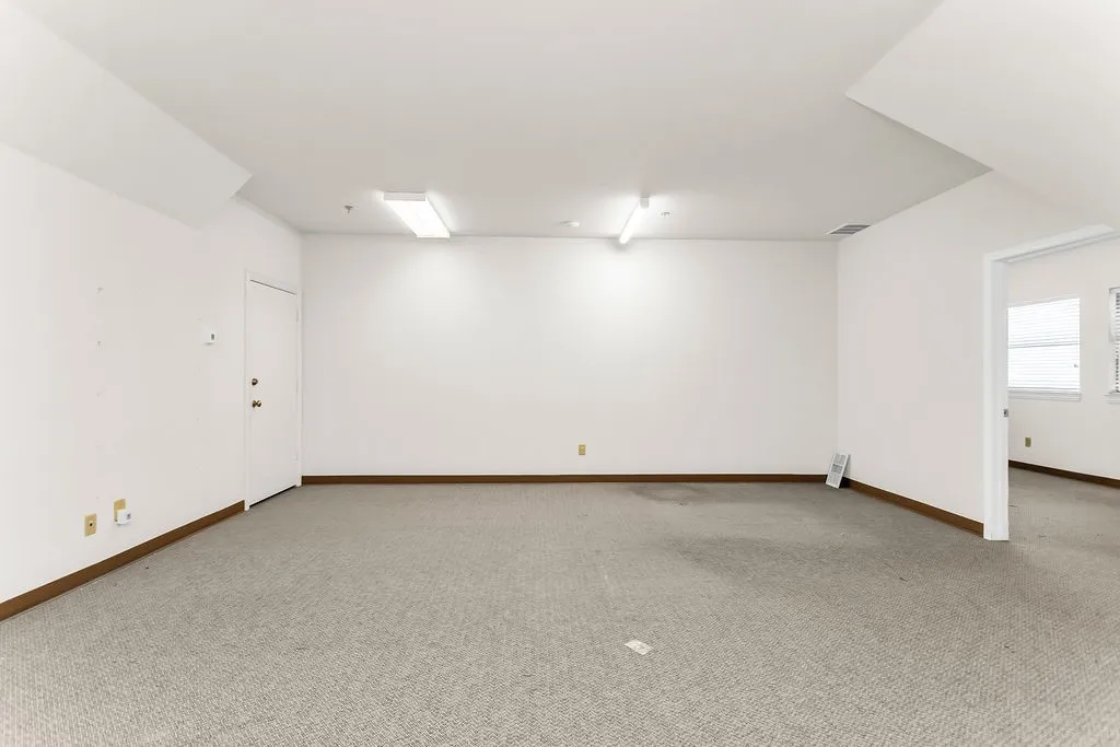 Office For Sale in Collin County , 5212 Village Creek Dr Drive B, Plano, Texas 75093, 0, 0, Garage spaces, 0 Sqft, built in 2000, Preowned, mls#21070051, Real Estate Agent in Plano, Homes For Sale in Collin county, Homes For Sale in Plano, Realtor in Plano Texas, Real Estate Brokerage Independent Realty Texas, Luminita Cordes Realtor