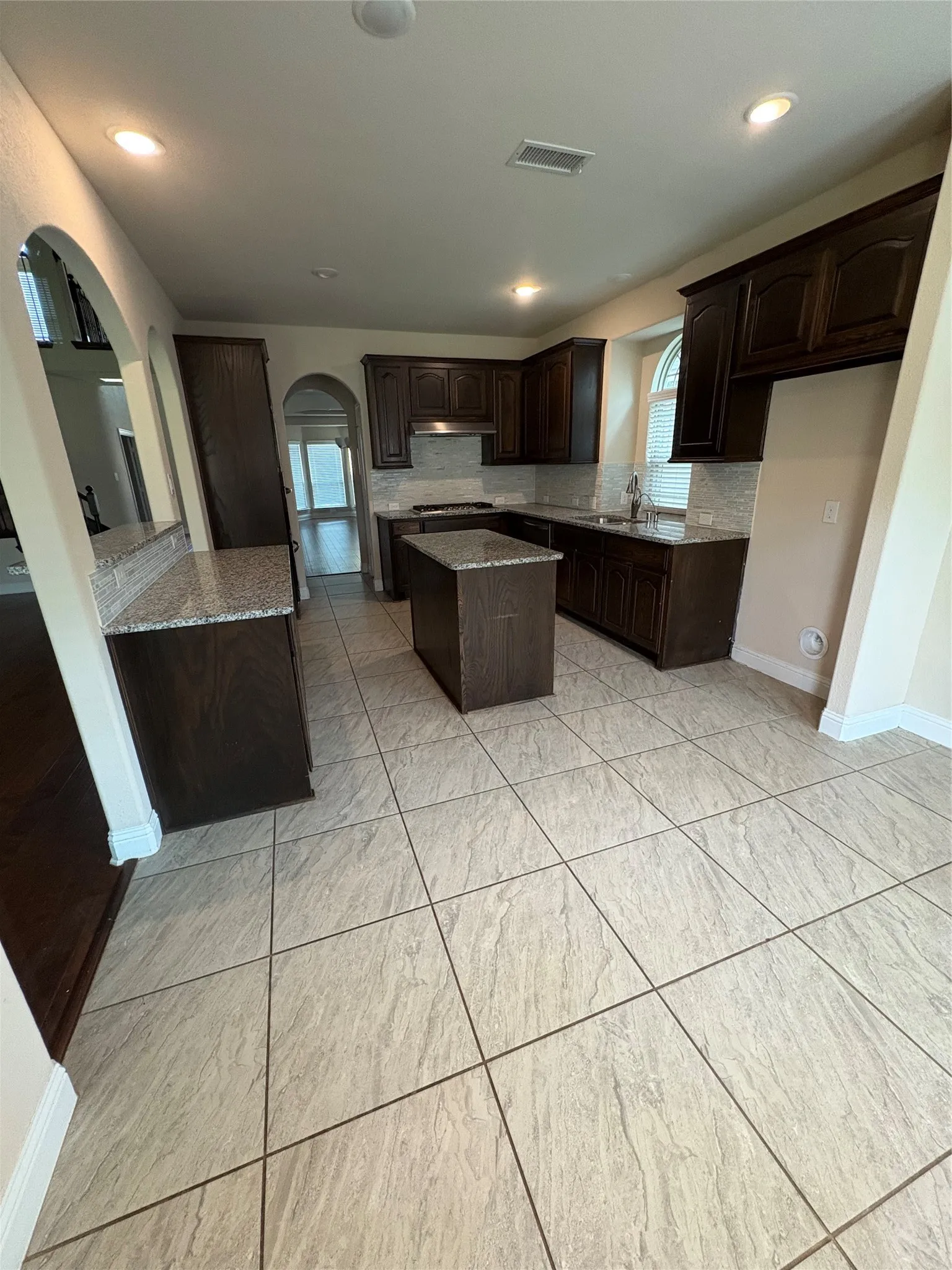 Single Family Residence For Rent in Collin County , 1221 hoyt Drive, Mc Kinney, Texas 75071, 5 Bedroom, 4 Bathroom, 2 Garage spaces, 3,799 Sqft, built in 2019, mls#21048985, Real Estate Agent in Mc Kinney, Homes For Rent in Collin county, Homes For Rent in Mc Kinney, Realtor in Mc Kinney Texas, Real Estate Brokerage Independent Realty Texas, Luminita Cordes Realtor
