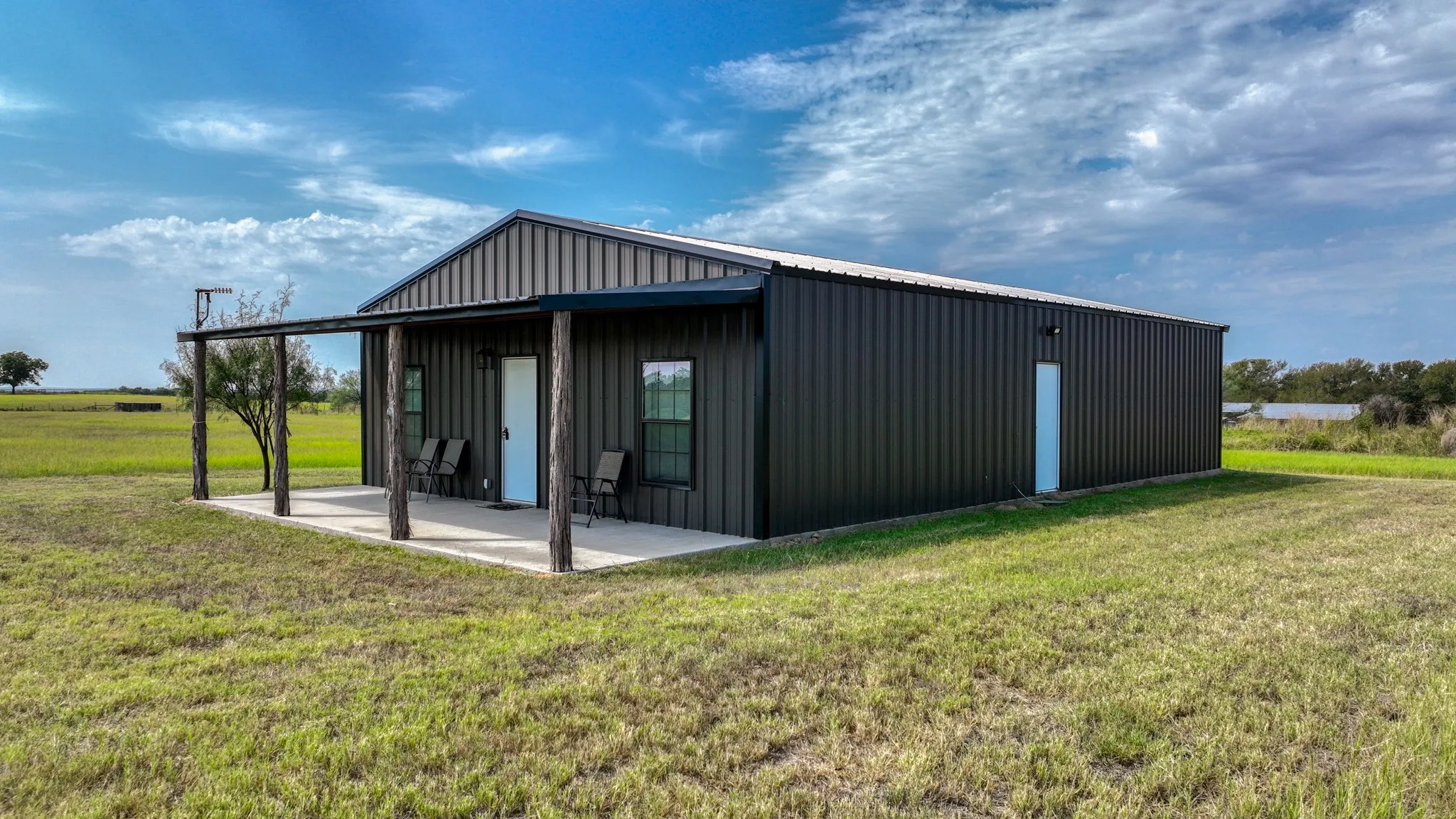 Single Family Residence For Sale in Parker County , 3810 Fairview Road, Millsap, Texas 76066, 1 Bedroom, 1 Bathroom, 2 Garage spaces, 700 Sqft, built in 2025, mls#21068164, Real Estate Agent in Millsap, Homes For Sale in Parker county, Homes For Sale in Millsap, Realtor in Millsap Texas, Real Estate Brokerage Independent Realty Texas, Luminita Cordes Realtor