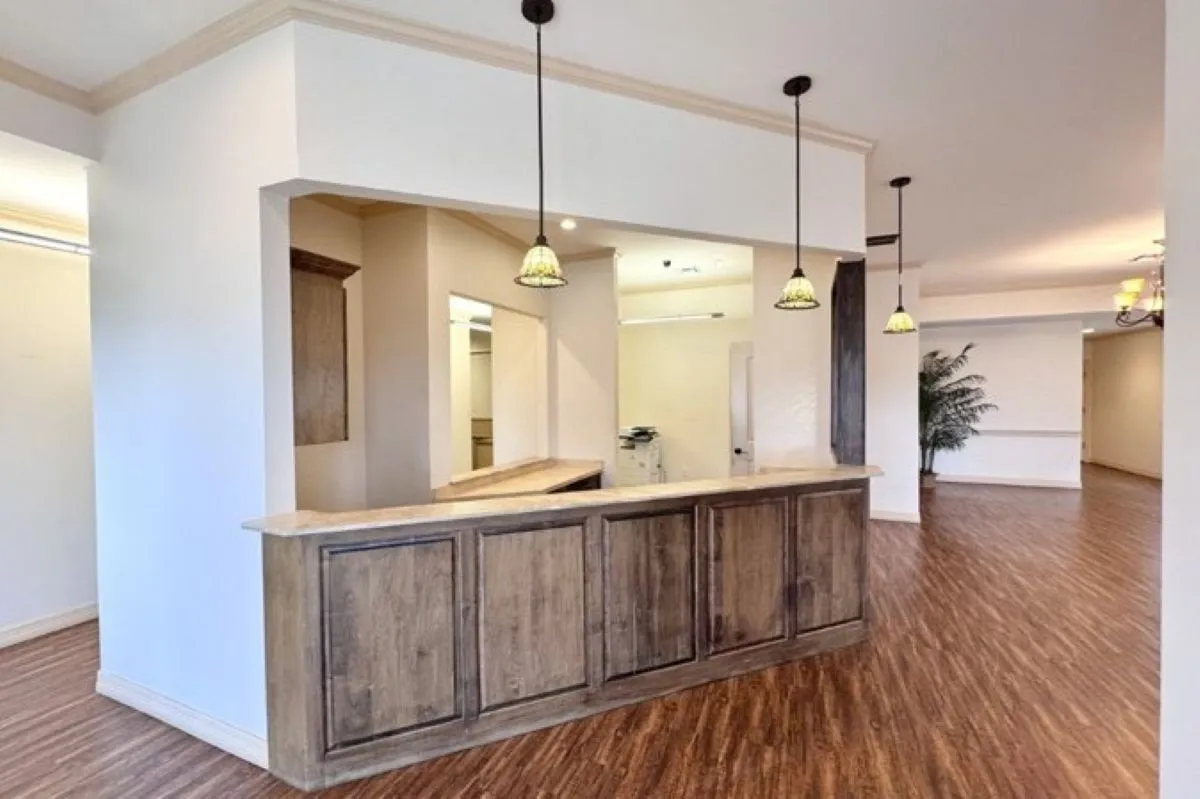 Office For Rent in Grayson County , 101 US Hwy 75, Denison, Texas 75020, 0, 0, Garage spaces, 0 Sqft, built in 2002, Preowned, Price $19, mls#21070840, Real Estate Agent in Denison, Homes For Rent in Grayson county, Homes For Rent in Denison, Realtor in Denison Texas, Real Estate Brokerage Independent Realty Texas, Luminita Cordes Realtor