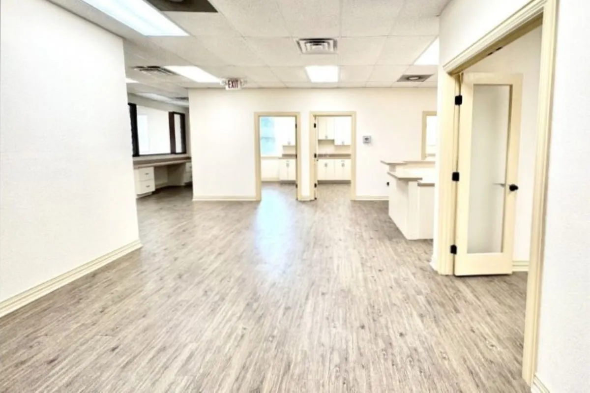 Office For Rent in Grayson County , 101 US Hwy 75, Denison, Texas 75020, 0, 0, Garage spaces, 0 Sqft, built in 2002, Preowned, Price $19, mls#21070840, Real Estate Agent in Denison, Homes For Rent in Grayson county, Homes For Rent in Denison, Realtor in Denison Texas, Real Estate Brokerage Independent Realty Texas, Luminita Cordes Realtor