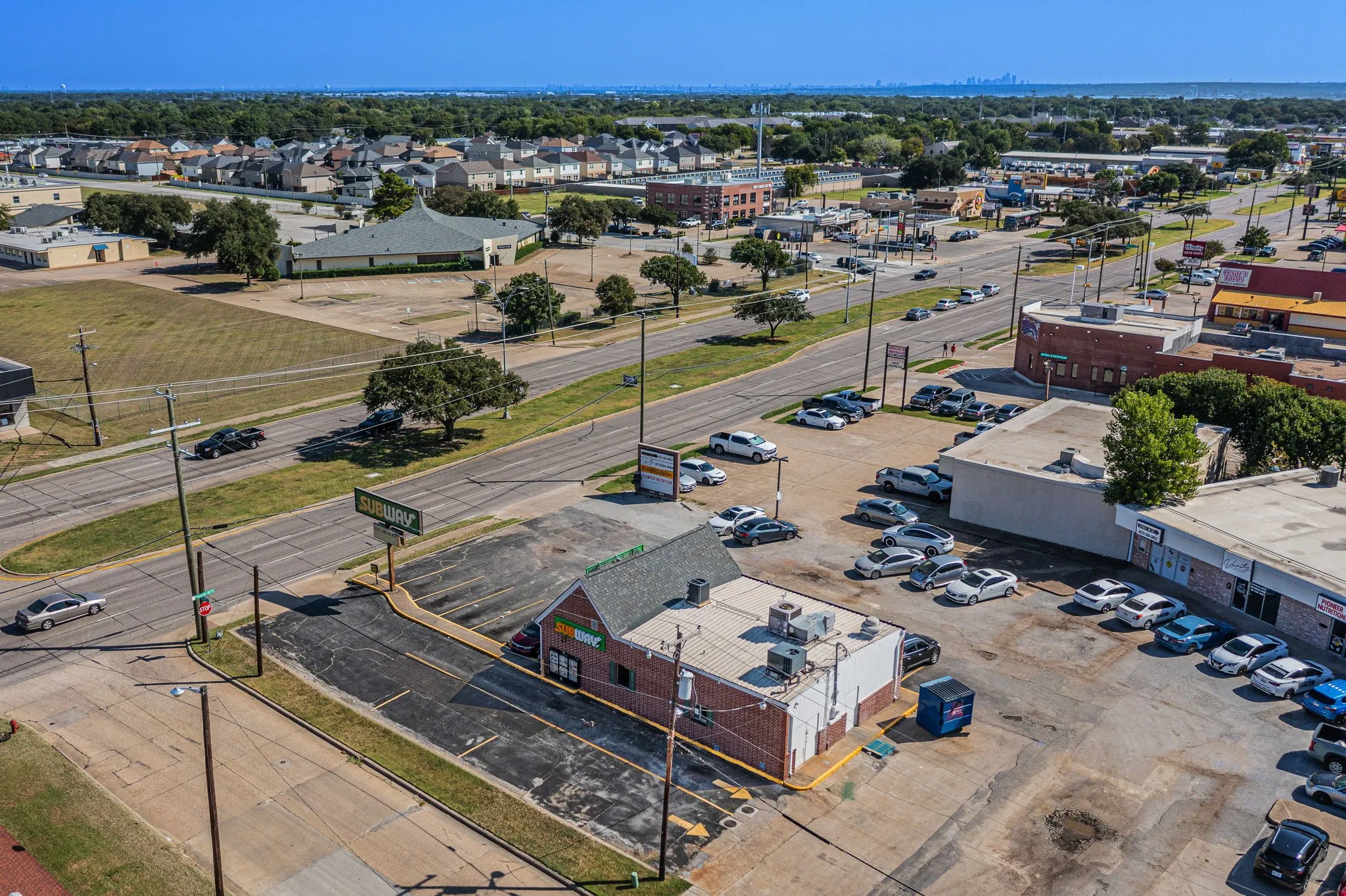 Retail For Sale in Dallas County , 455 W Pioneer Parkway, Grand Prairie, Texas 75051, 0, 0, Garage spaces, 0 Sqft, built in 1969, Preowned, mls#21070846, Real Estate Agent in Grand Prairie, Homes For Sale in Dallas county, Homes For Sale in Grand Prairie, Realtor in Grand Prairie Texas, Real Estate Brokerage Independent Realty Texas, Luminita Cordes Realtor