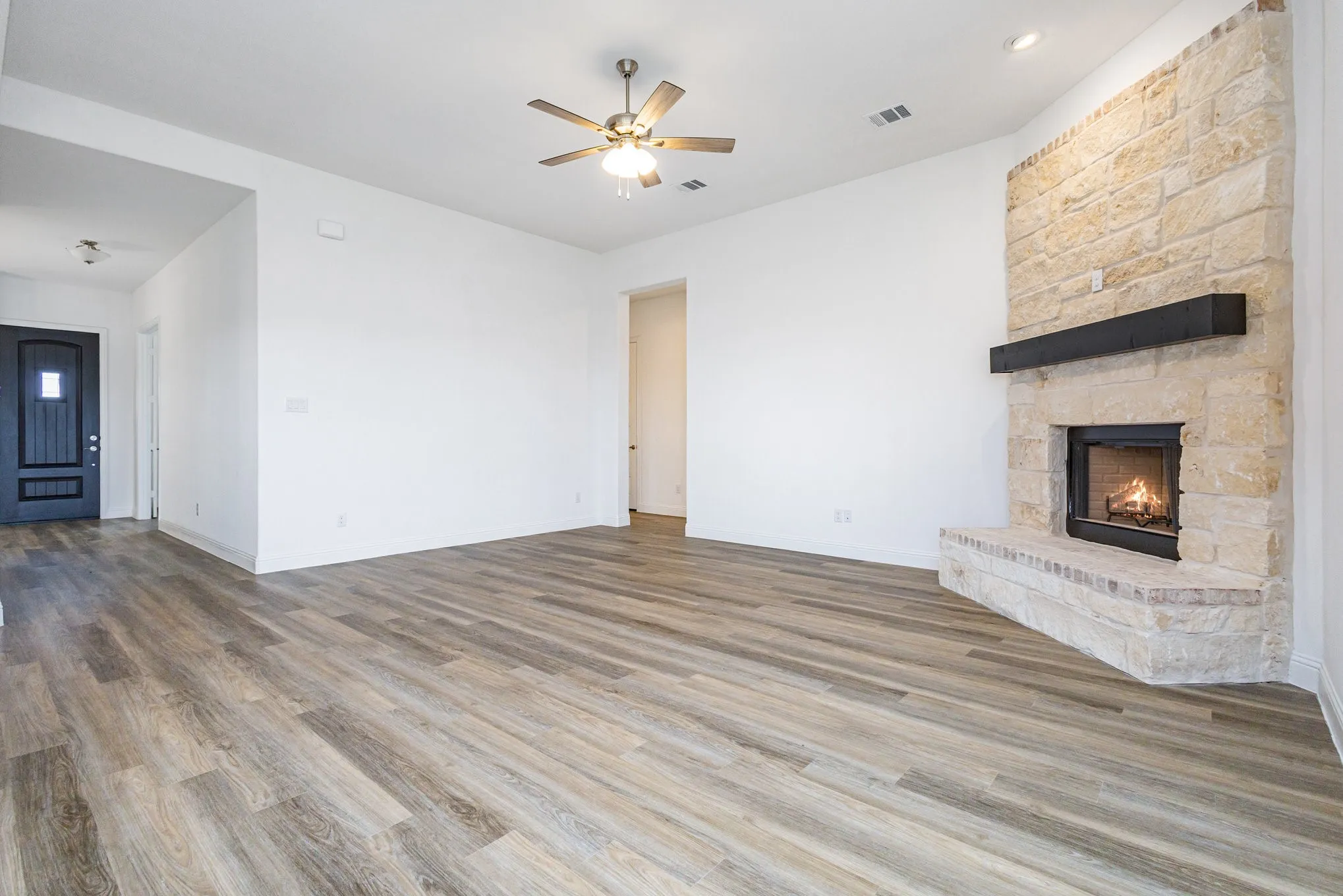 Single Family Residence For Sale in Denton County , 6044 Mango, Sanger, Texas 76266, 4 Bedroom, 2 Bathroom, 2 Garage spaces, 2,445 Sqft, built in 2025, mls#21070989, Real Estate Agent in Sanger, Homes For Sale in Denton county, Homes For Sale in Sanger, Realtor in Sanger Texas, Real Estate Brokerage Independent Realty Texas, Luminita Cordes Realtor