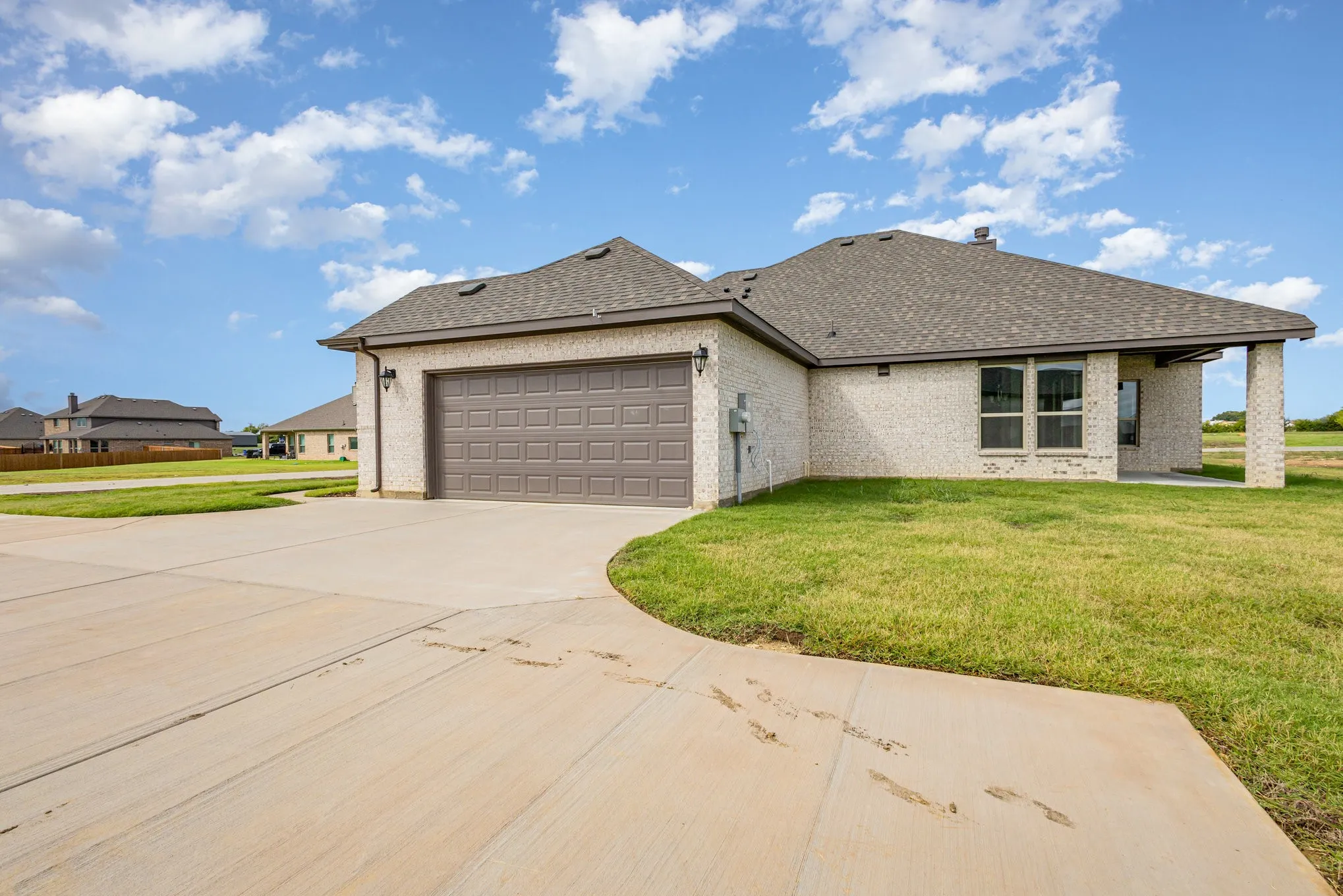 Single Family Residence For Sale in Denton County , 6044 Mango, Sanger, Texas 76266, 4 Bedroom, 2 Bathroom, 2 Garage spaces, 2,445 Sqft, built in 2025, mls#21070989, Real Estate Agent in Sanger, Homes For Sale in Denton county, Homes For Sale in Sanger, Realtor in Sanger Texas, Real Estate Brokerage Independent Realty Texas, Luminita Cordes Realtor