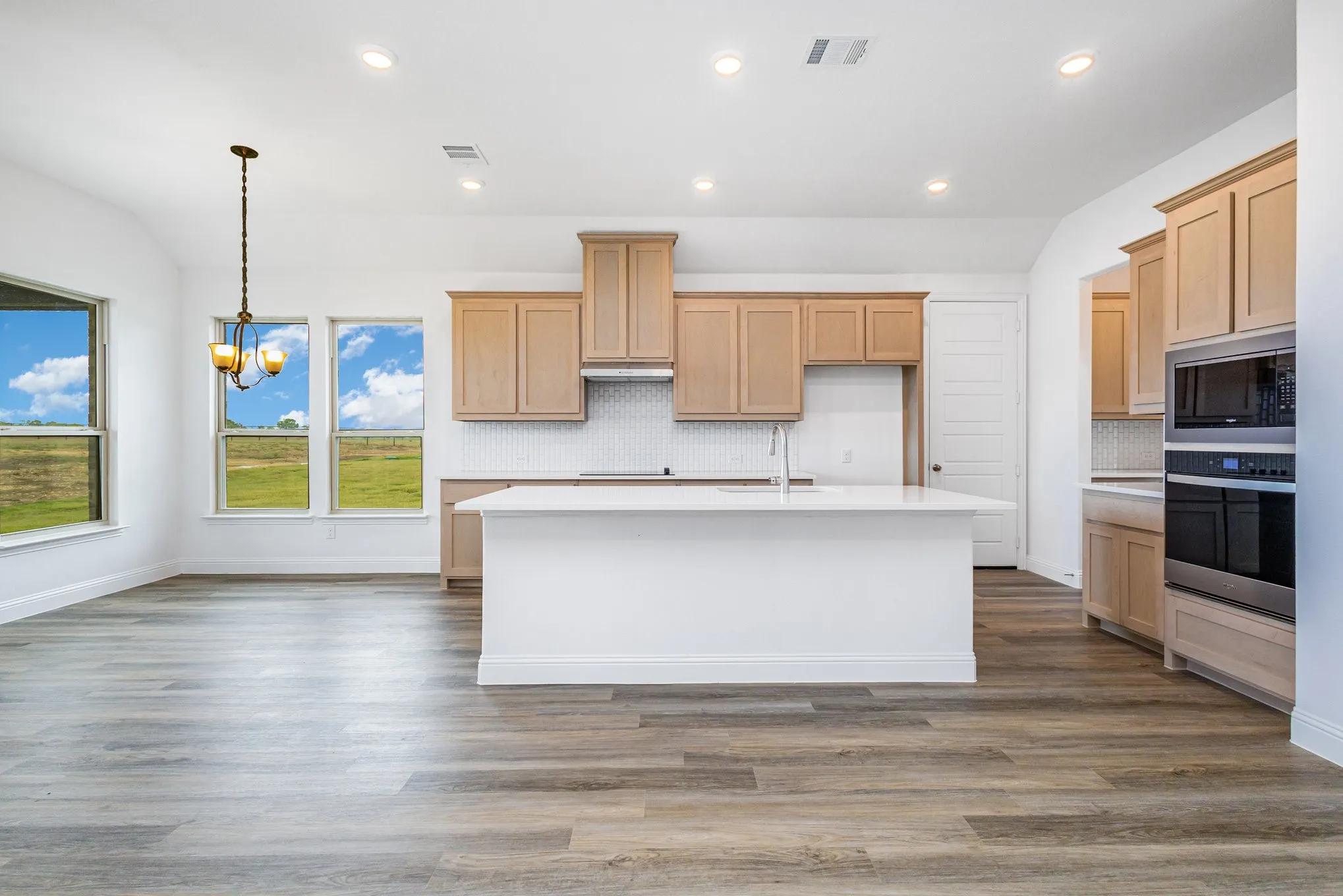 Single Family Residence For Sale in Denton County , 6044 Mango, Sanger, Texas 76266, 4 Bedroom, 2 Bathroom, 2 Garage spaces, 2,445 Sqft, built in 2025, mls#21070989, Real Estate Agent in Sanger, Homes For Sale in Denton county, Homes For Sale in Sanger, Realtor in Sanger Texas, Real Estate Brokerage Independent Realty Texas, Luminita Cordes Realtor