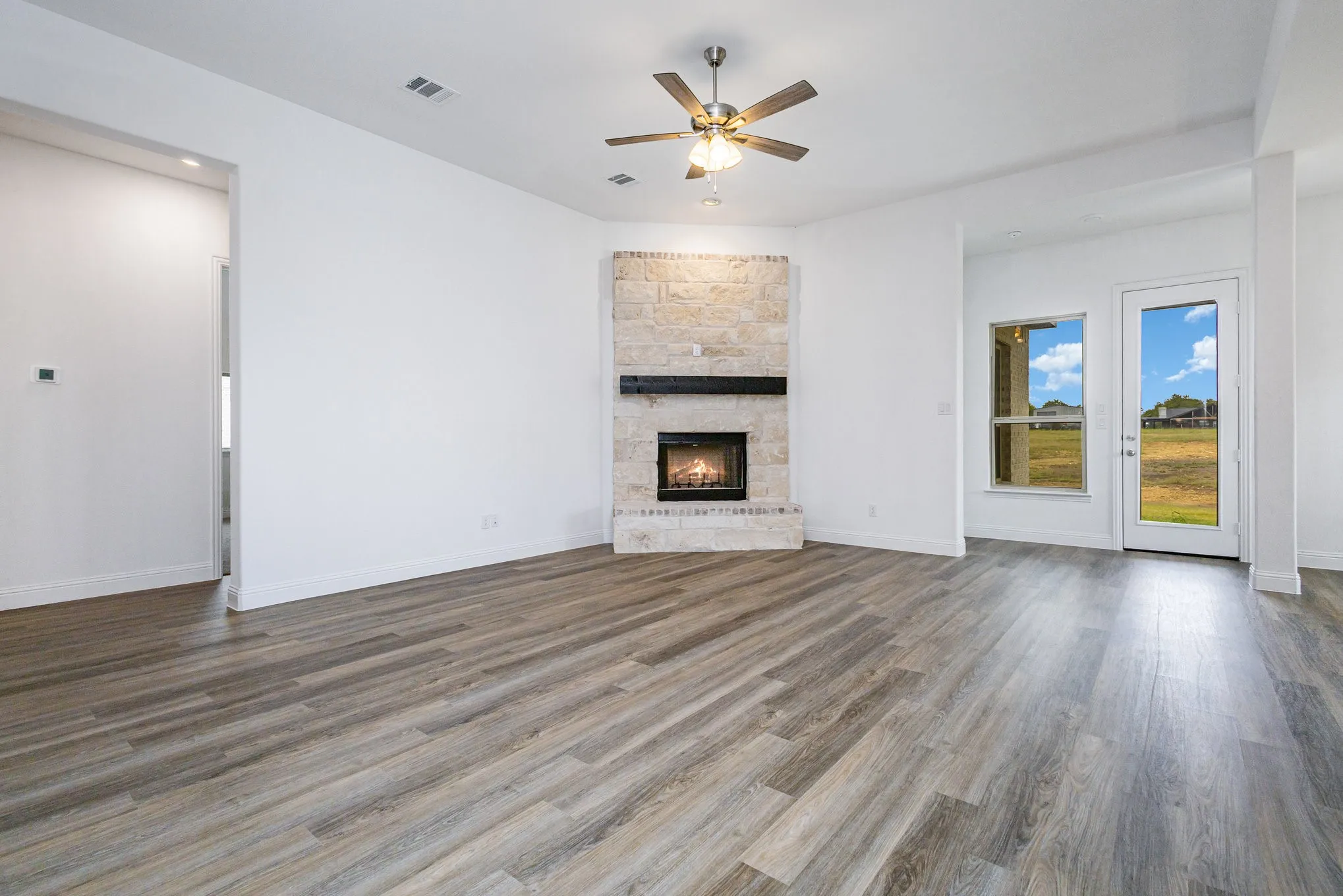 Single Family Residence For Sale in Denton County , 6044 Mango, Sanger, Texas 76266, 4 Bedroom, 2 Bathroom, 2 Garage spaces, 2,445 Sqft, built in 2025, mls#21070989, Real Estate Agent in Sanger, Homes For Sale in Denton county, Homes For Sale in Sanger, Realtor in Sanger Texas, Real Estate Brokerage Independent Realty Texas, Luminita Cordes Realtor