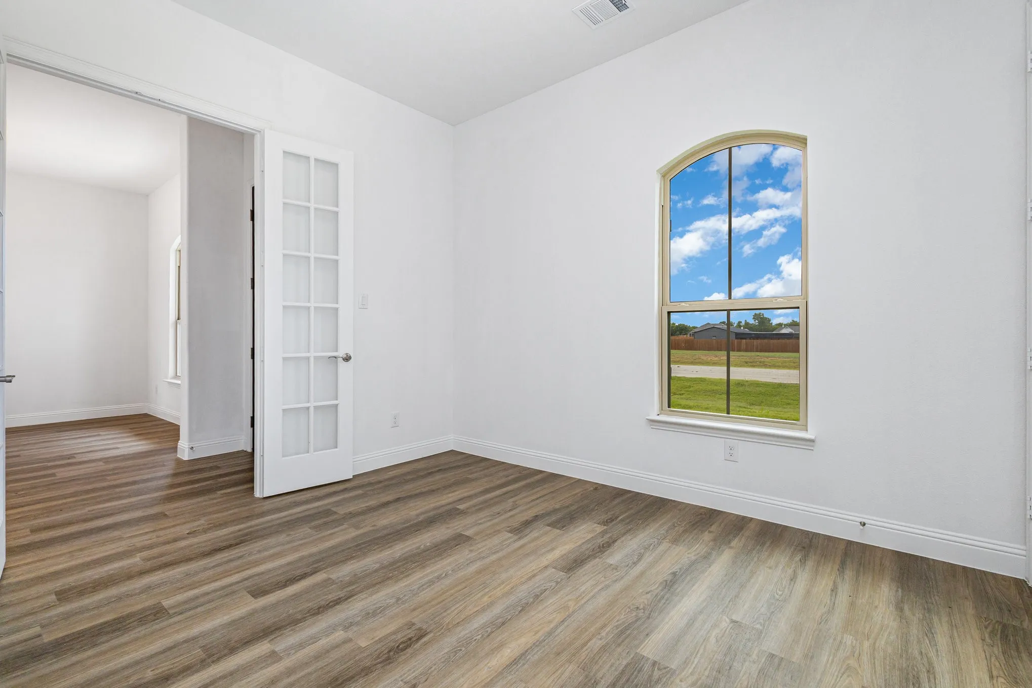 Single Family Residence For Sale in Denton County , 6044 Mango, Sanger, Texas 76266, 4 Bedroom, 2 Bathroom, 2 Garage spaces, 2,445 Sqft, built in 2025, mls#21070989, Real Estate Agent in Sanger, Homes For Sale in Denton county, Homes For Sale in Sanger, Realtor in Sanger Texas, Real Estate Brokerage Independent Realty Texas, Luminita Cordes Realtor