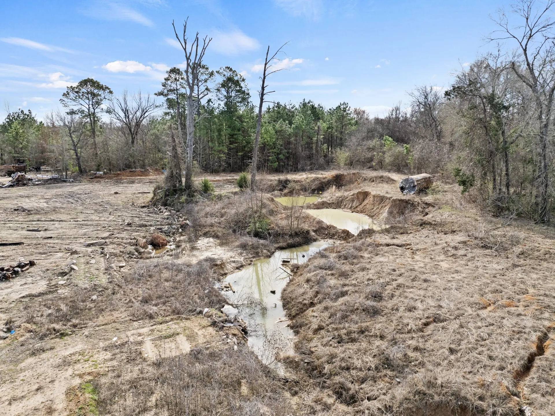 Industrial For Sale in Titus County , 760 E 16th Street, Mt Pleasant, Texas 75455, 0, 0, Garage spaces, 0 Sqft, built in 1995, Preowned, mls#21066846, Real Estate Agent in Mt Pleasant, Homes For Sale in Titus county, Homes For Sale in Mt Pleasant, Realtor in Mt Pleasant Texas, Real Estate Brokerage Independent Realty Texas, Luminita Cordes Realtor