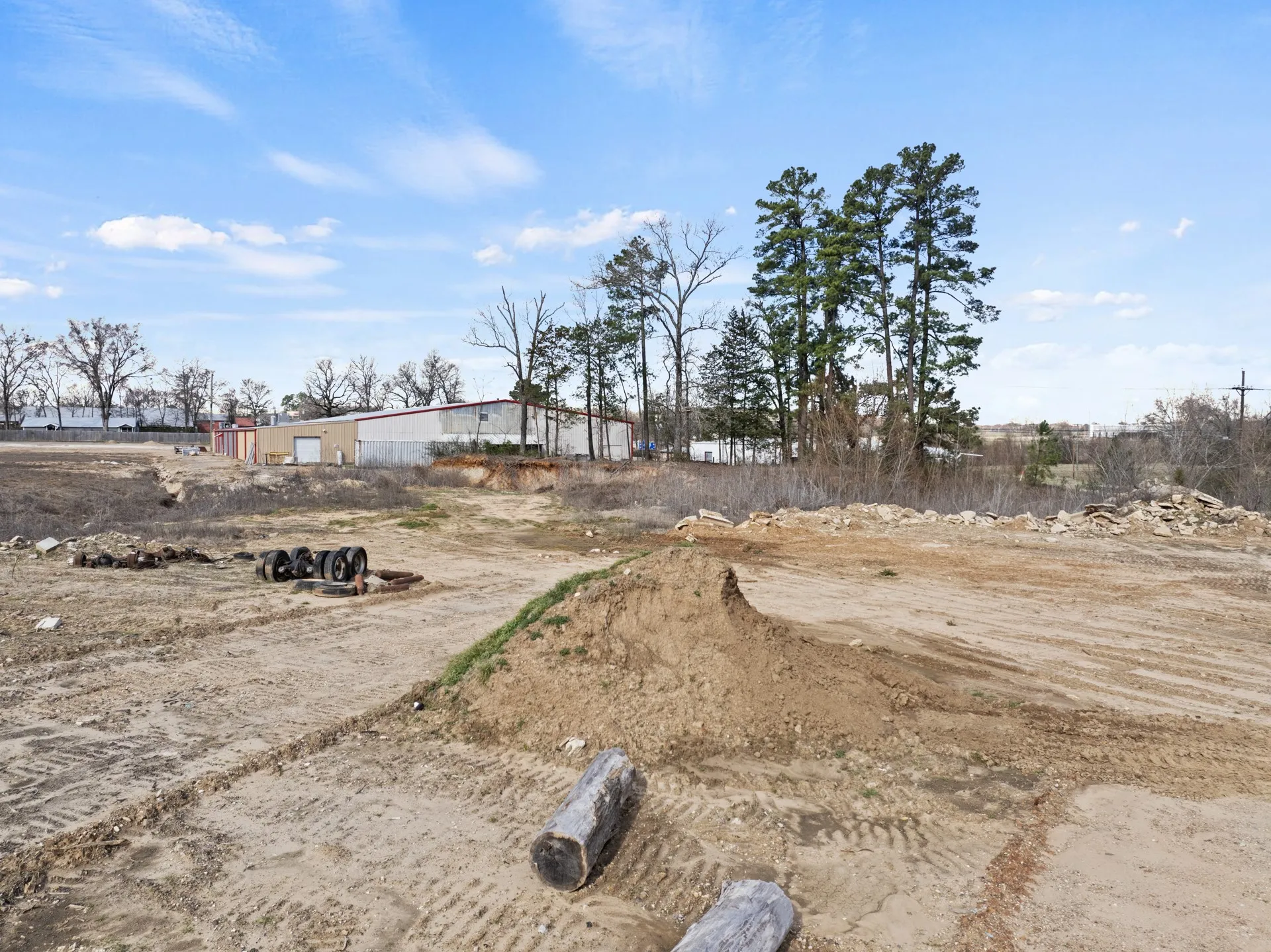 Industrial For Sale in Titus County , 760 E 16th Street, Mt Pleasant, Texas 75455, 0, 0, Garage spaces, 0 Sqft, built in 1995, Preowned, mls#21066846, Real Estate Agent in Mt Pleasant, Homes For Sale in Titus county, Homes For Sale in Mt Pleasant, Realtor in Mt Pleasant Texas, Real Estate Brokerage Independent Realty Texas, Luminita Cordes Realtor