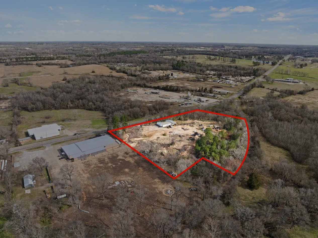 Industrial For Sale in Titus County , 760 E 16th Street, Mt Pleasant, Texas 75455, 0, 0, Garage spaces, 0 Sqft, built in 1995, Preowned, mls#21066846, Real Estate Agent in Mt Pleasant, Homes For Sale in Titus county, Homes For Sale in Mt Pleasant, Realtor in Mt Pleasant Texas, Real Estate Brokerage Independent Realty Texas, Luminita Cordes Realtor