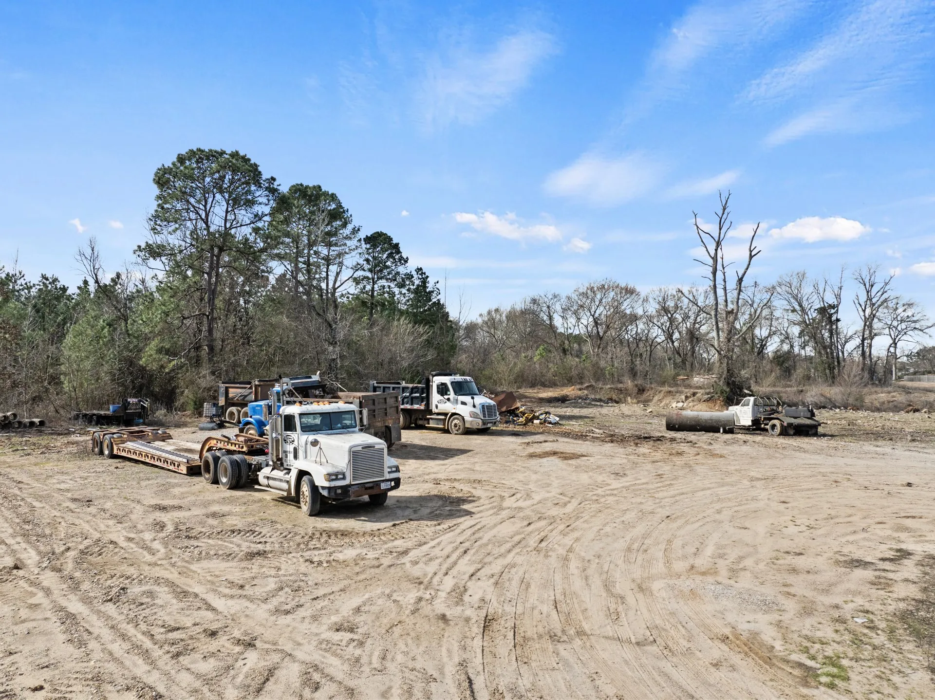 Industrial For Sale in Titus County , 760 E 16th Street, Mt Pleasant, Texas 75455, 0, 0, Garage spaces, 0 Sqft, built in 1995, Preowned, mls#21066846, Real Estate Agent in Mt Pleasant, Homes For Sale in Titus county, Homes For Sale in Mt Pleasant, Realtor in Mt Pleasant Texas, Real Estate Brokerage Independent Realty Texas, Luminita Cordes Realtor