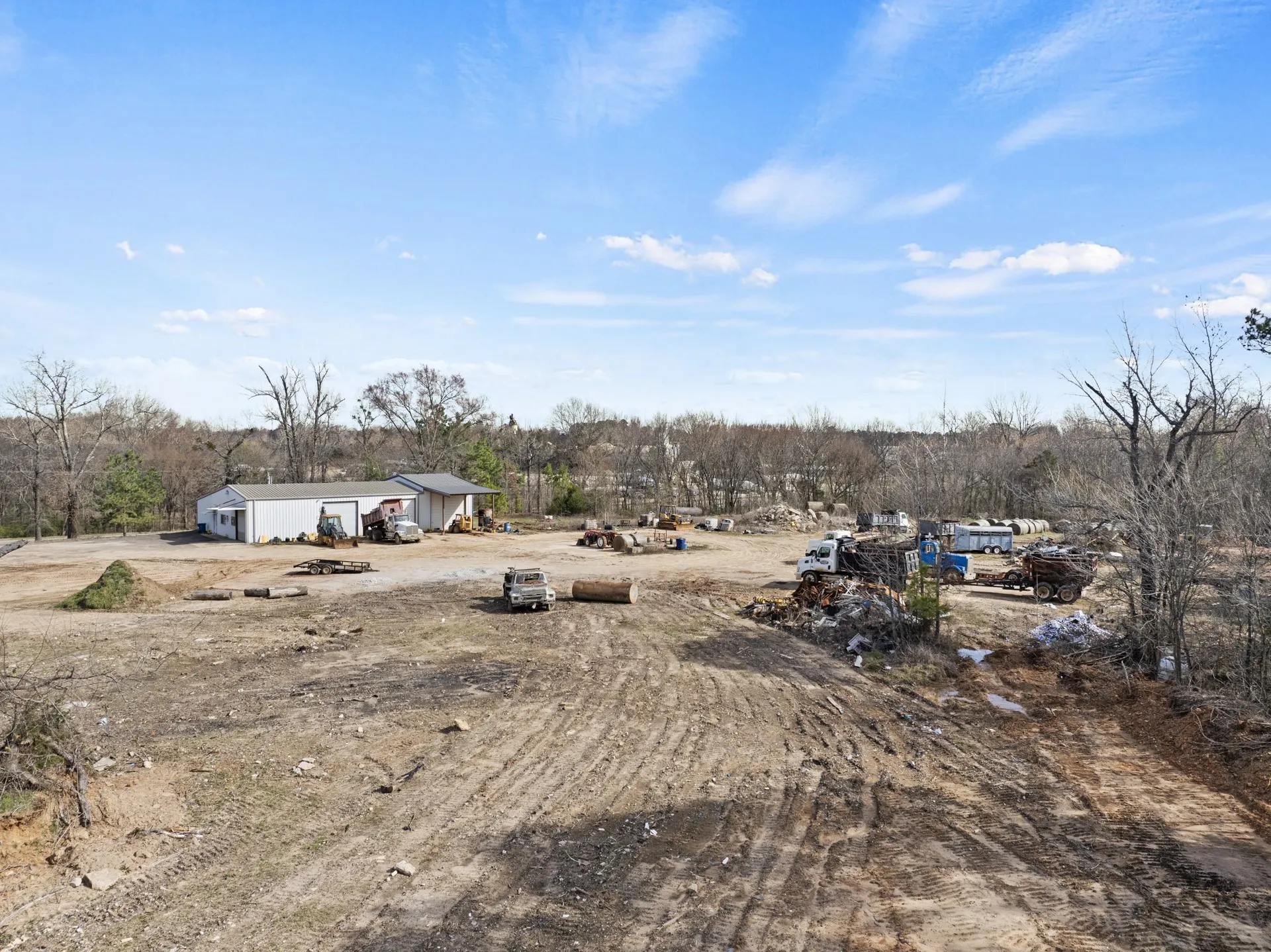 Industrial For Sale in Titus County , 760 E 16th Street, Mt Pleasant, Texas 75455, 0, 0, Garage spaces, 0 Sqft, built in 1995, Preowned, mls#21066846, Real Estate Agent in Mt Pleasant, Homes For Sale in Titus county, Homes For Sale in Mt Pleasant, Realtor in Mt Pleasant Texas, Real Estate Brokerage Independent Realty Texas, Luminita Cordes Realtor