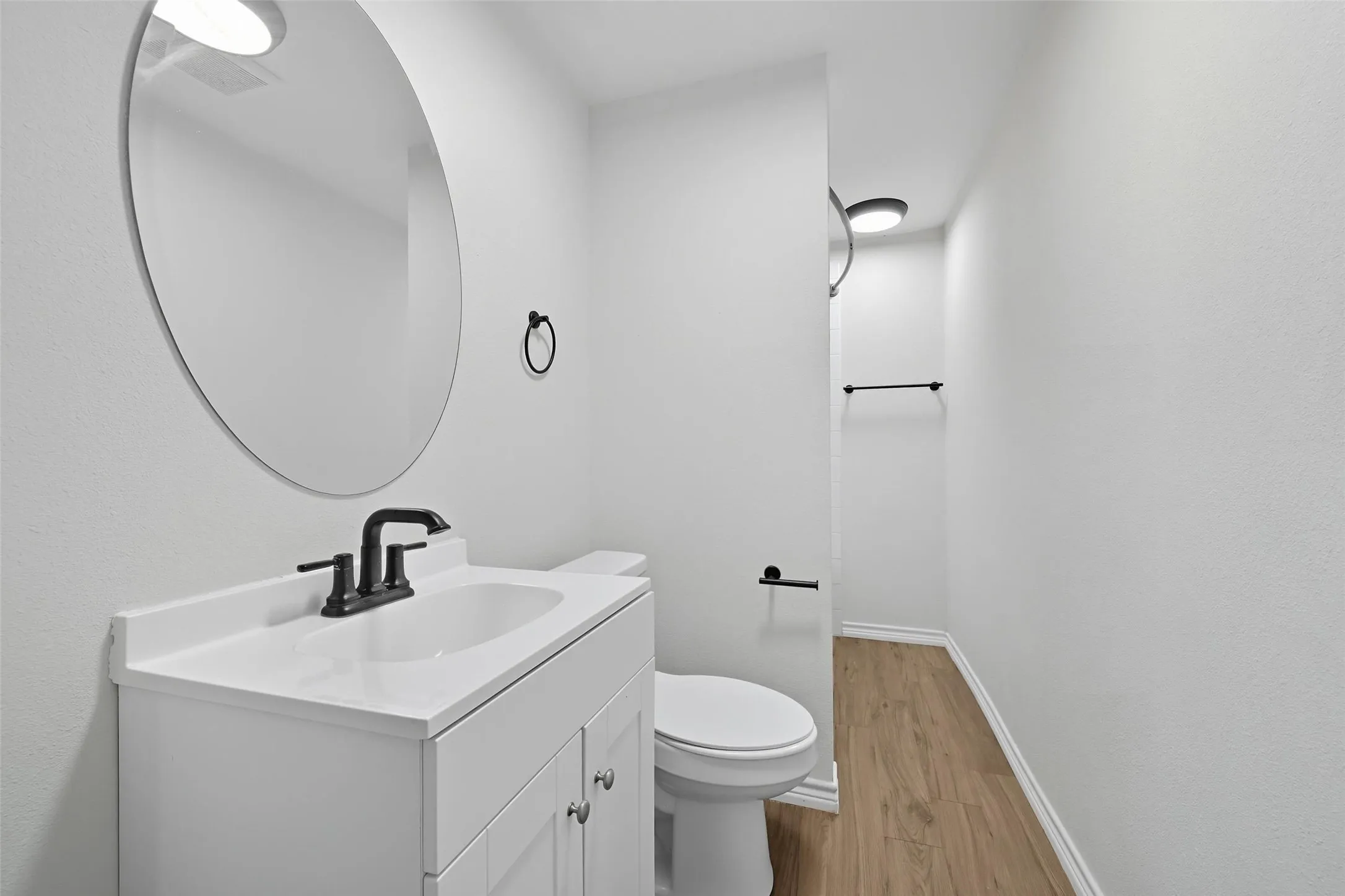 Duplex For Sale in Grayson County , 620 S Charles Street, Sherman, Texas 75090, 7 Bedroom, 4 Bathroom, Garage spaces, 0 Sqft, built in 1930, Preowned, mls#21071291, Real Estate Agent in Sherman, Homes For Sale in Grayson county, Homes For Sale in Sherman, Realtor in Sherman Texas, Real Estate Brokerage Independent Realty Texas, Luminita Cordes Realtor