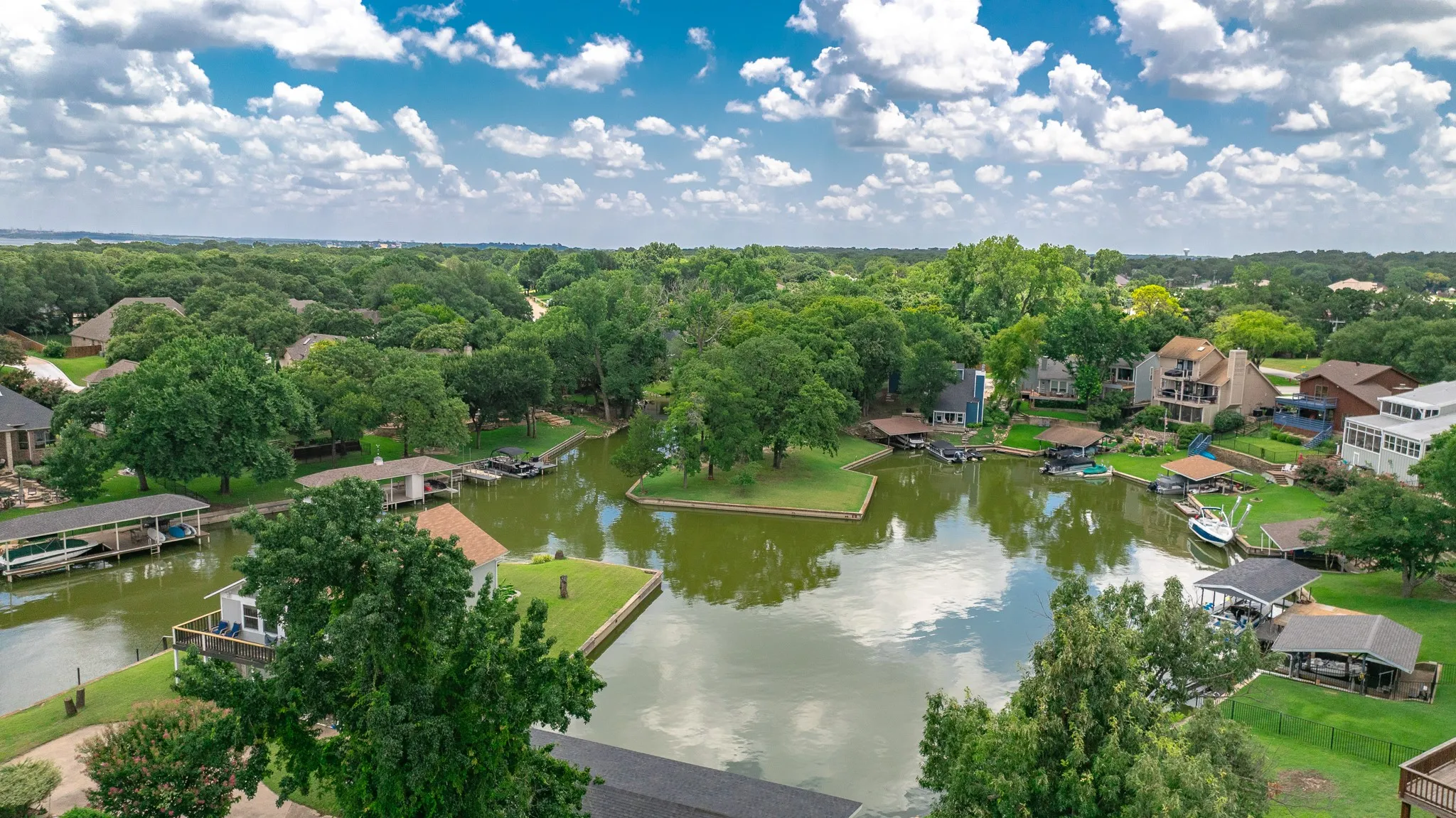 Improved Land For Sale in Tarrant County , 504 Harbor Drive S, Azle, Texas 76020, 0, 0, Garage spaces, 0 Sqft, built in 0, mls#21071311, Real Estate Agent in Azle, Homes For Sale in Tarrant county, Homes For Sale in Azle, Realtor in Azle Texas, Real Estate Brokerage Independent Realty Texas, Luminita Cordes Realtor