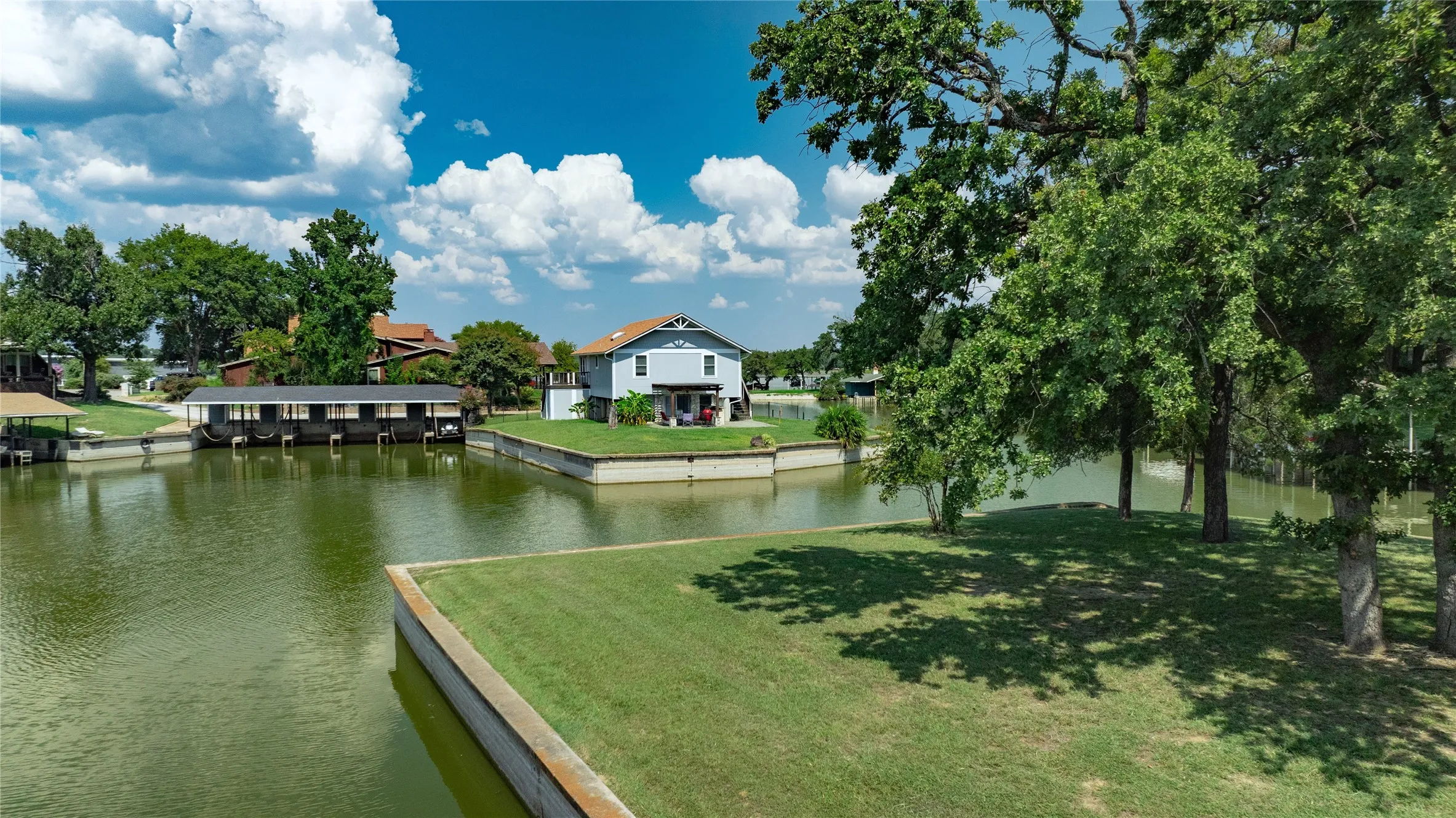 Improved Land For Sale in Tarrant County , 504 Harbor Drive S, Azle, Texas 76020, 0, 0, Garage spaces, 0 Sqft, built in 0, mls#21071311, Real Estate Agent in Azle, Homes For Sale in Tarrant county, Homes For Sale in Azle, Realtor in Azle Texas, Real Estate Brokerage Independent Realty Texas, Luminita Cordes Realtor