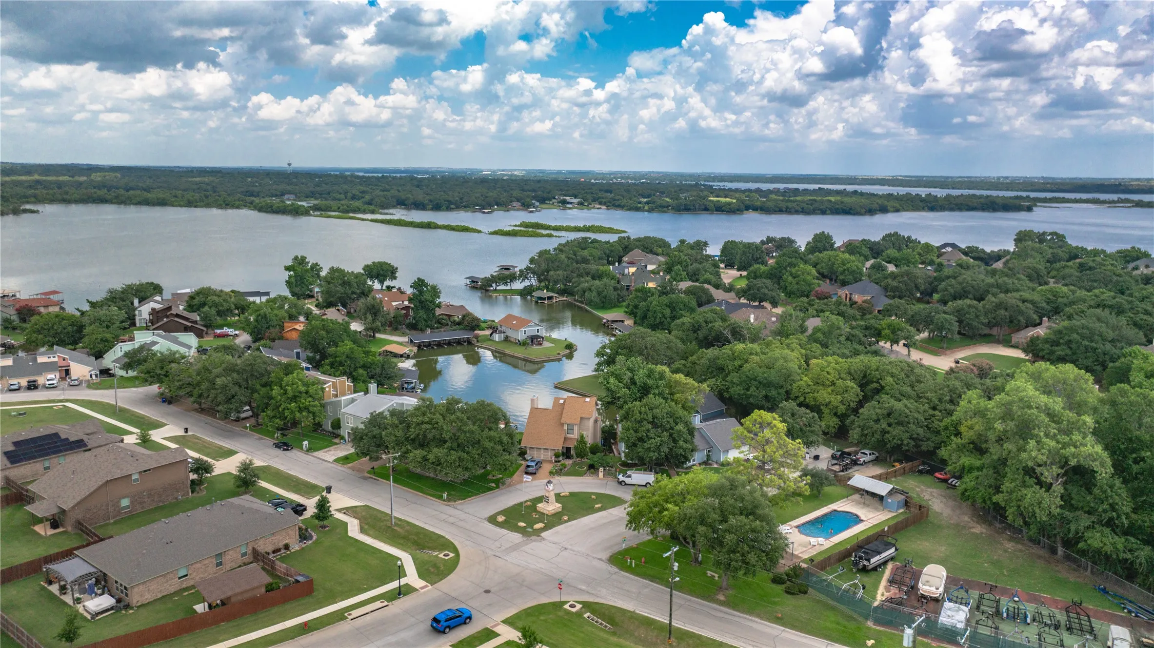 Improved Land For Sale in Tarrant County , 504 Harbor Drive S, Azle, Texas 76020, 0, 0, Garage spaces, 0 Sqft, built in 0, mls#21071311, Real Estate Agent in Azle, Homes For Sale in Tarrant county, Homes For Sale in Azle, Realtor in Azle Texas, Real Estate Brokerage Independent Realty Texas, Luminita Cordes Realtor