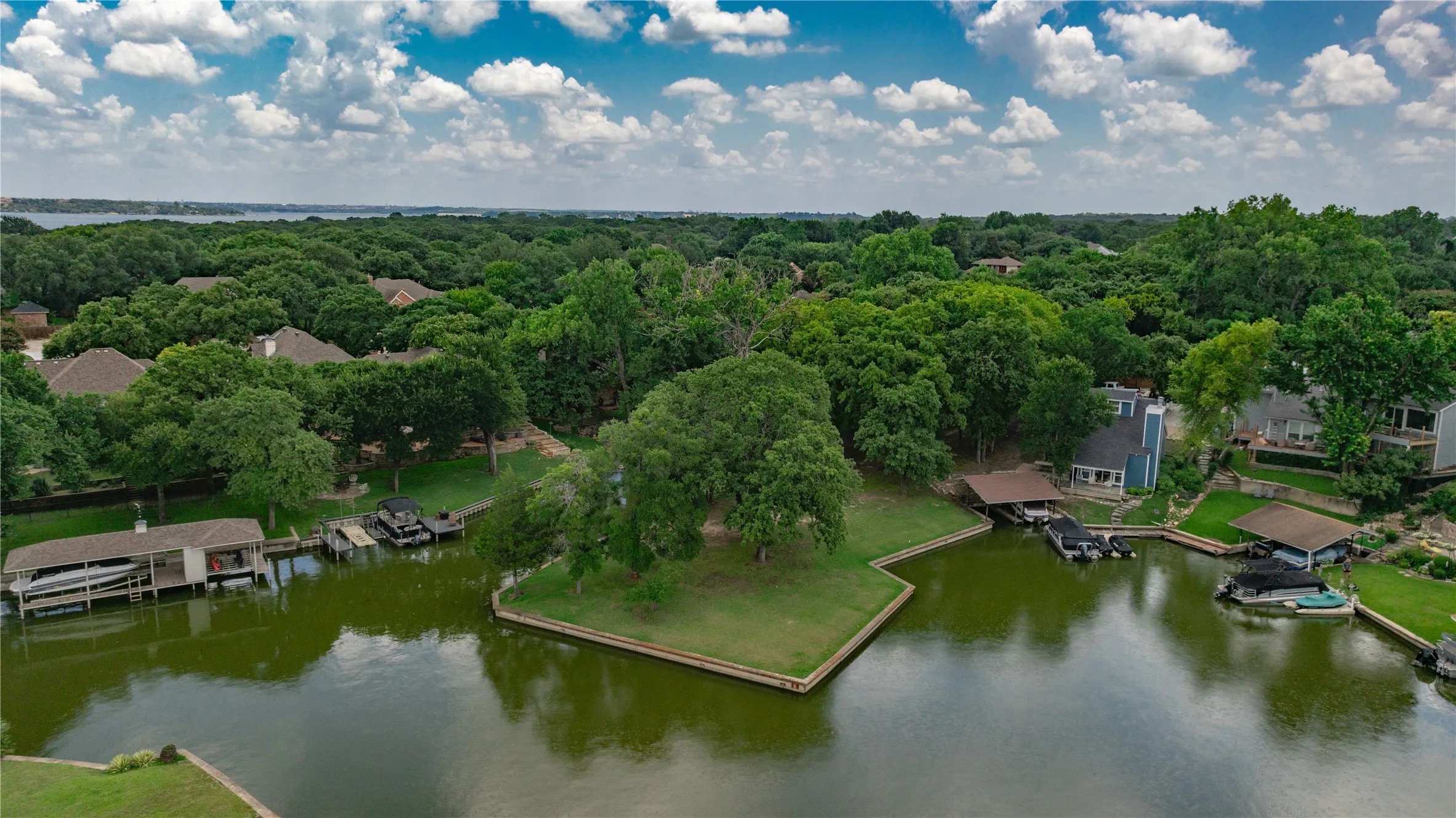 Improved Land For Sale in Tarrant County , 504 Harbor Drive S, Azle, Texas 76020, 0, 0, Garage spaces, 0 Sqft, built in 0, mls#21071311, Real Estate Agent in Azle, Homes For Sale in Tarrant county, Homes For Sale in Azle, Realtor in Azle Texas, Real Estate Brokerage Independent Realty Texas, Luminita Cordes Realtor