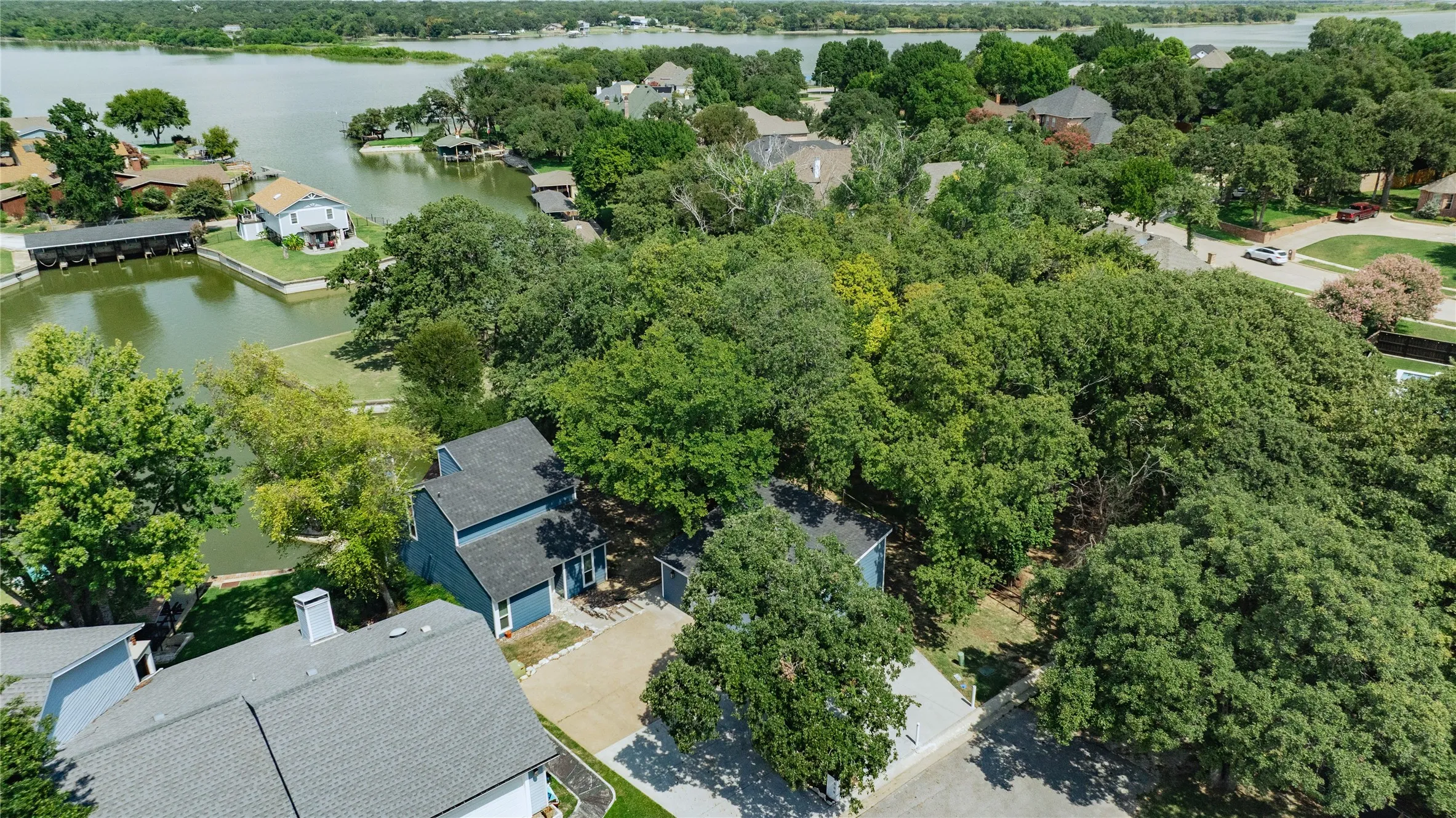 Improved Land For Sale in Tarrant County , 504 Harbor Drive S, Azle, Texas 76020, 0, 0, Garage spaces, 0 Sqft, built in 0, mls#21071311, Real Estate Agent in Azle, Homes For Sale in Tarrant county, Homes For Sale in Azle, Realtor in Azle Texas, Real Estate Brokerage Independent Realty Texas, Luminita Cordes Realtor
