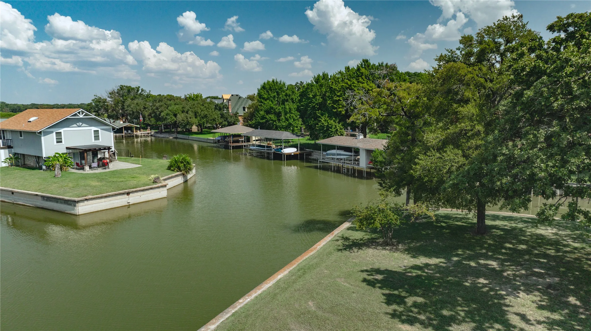 Improved Land For Sale in Tarrant County , 504 Harbor Drive S, Azle, Texas 76020, 0, 0, Garage spaces, 0 Sqft, built in 0, mls#21071311, Real Estate Agent in Azle, Homes For Sale in Tarrant county, Homes For Sale in Azle, Realtor in Azle Texas, Real Estate Brokerage Independent Realty Texas, Luminita Cordes Realtor