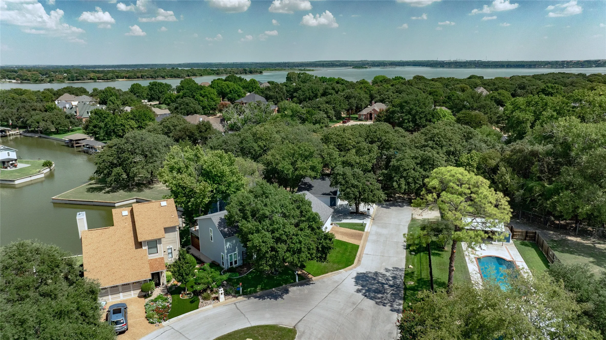 Improved Land For Sale in Tarrant County , 504 Harbor Drive S, Azle, Texas 76020, 0, 0, Garage spaces, 0 Sqft, built in 0, mls#21071311, Real Estate Agent in Azle, Homes For Sale in Tarrant county, Homes For Sale in Azle, Realtor in Azle Texas, Real Estate Brokerage Independent Realty Texas, Luminita Cordes Realtor