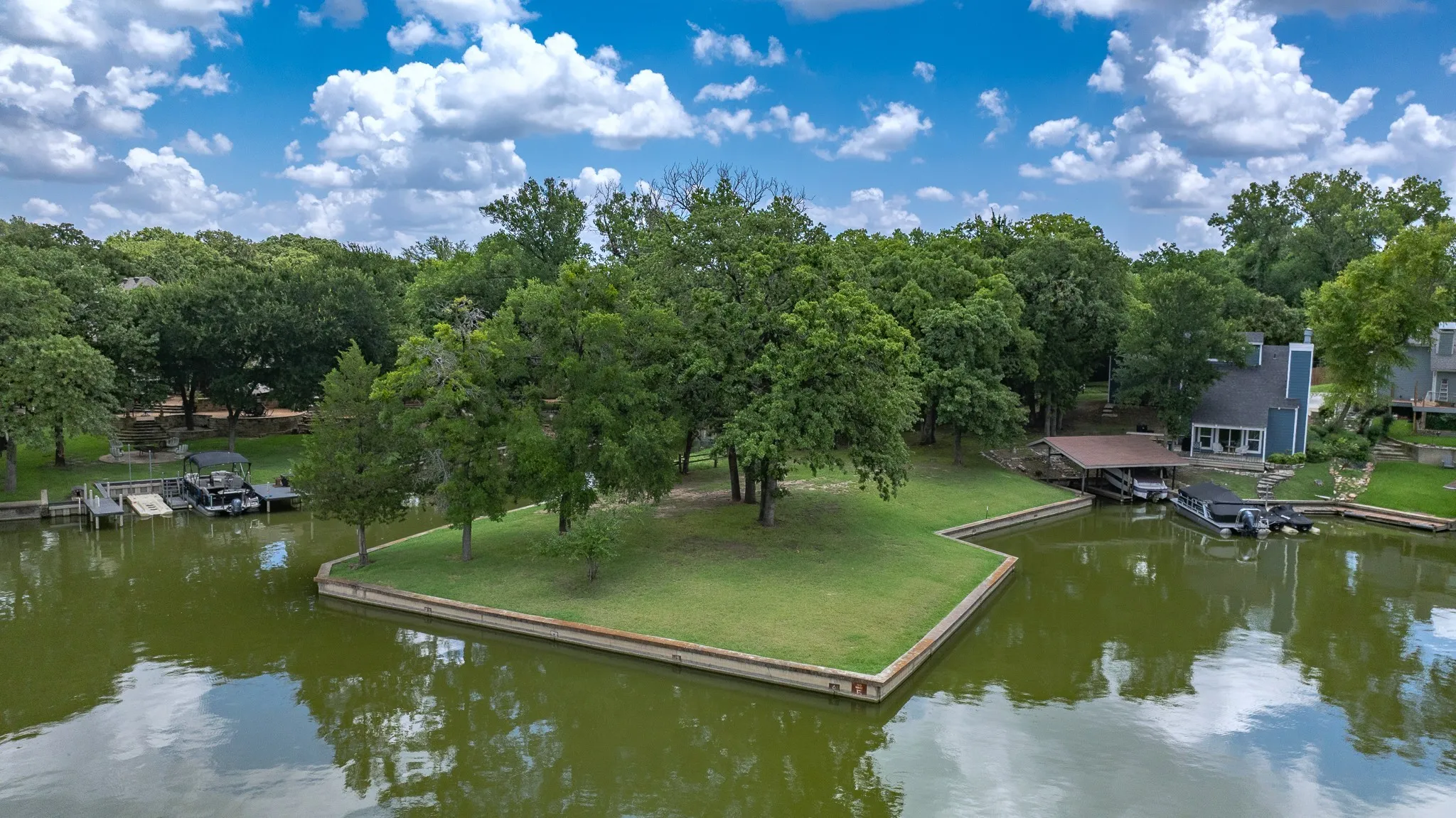 Improved Land For Sale in Tarrant County , 504 Harbor Drive S, Azle, Texas 76020, 0, 0, Garage spaces, 0 Sqft, built in 0, mls#21071311, Real Estate Agent in Azle, Homes For Sale in Tarrant county, Homes For Sale in Azle, Realtor in Azle Texas, Real Estate Brokerage Independent Realty Texas, Luminita Cordes Realtor