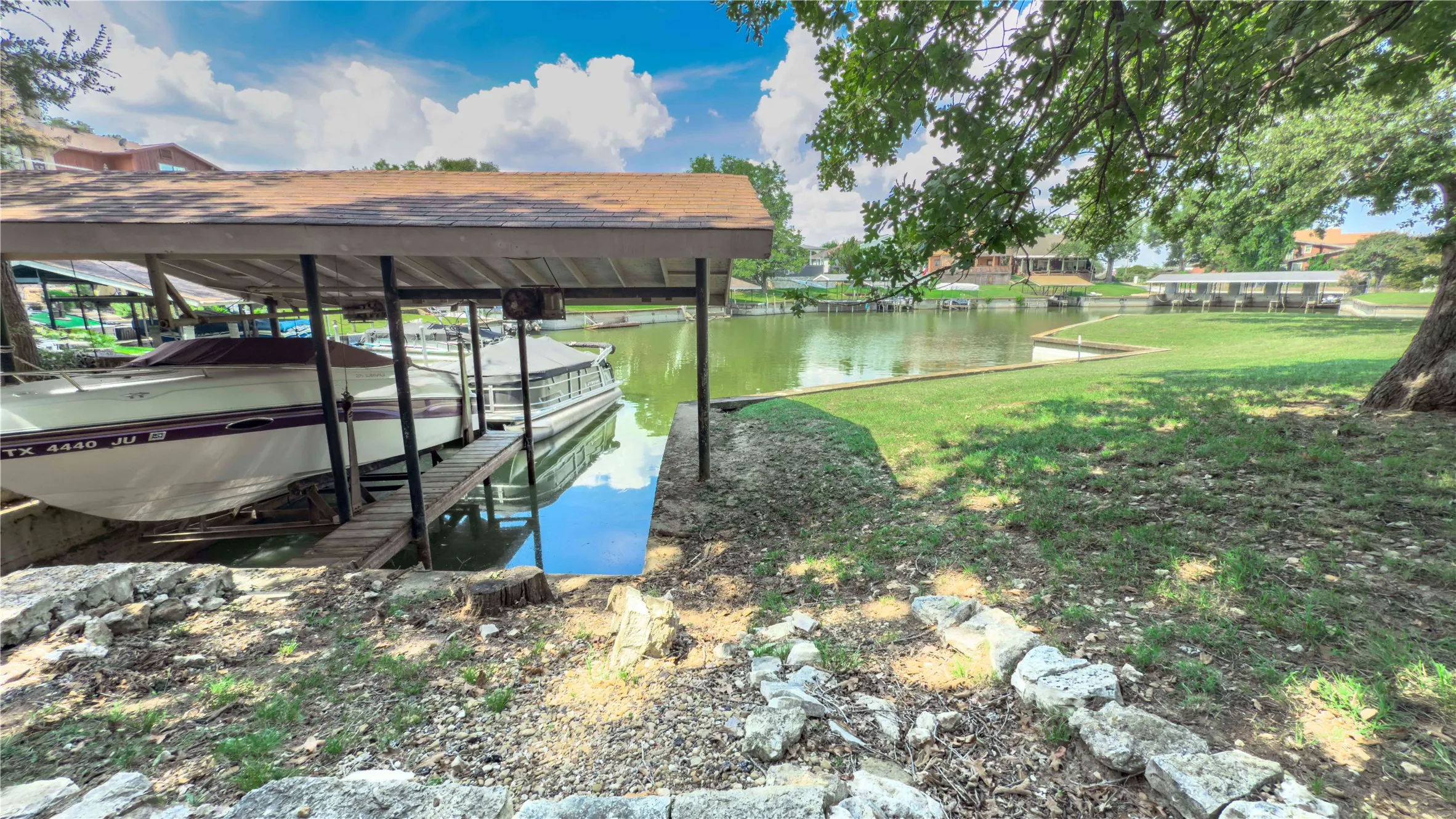 Improved Land For Sale in Tarrant County , 504 Harbor Drive S, Azle, Texas 76020, 0, 0, Garage spaces, 0 Sqft, built in 0, mls#21071311, Real Estate Agent in Azle, Homes For Sale in Tarrant county, Homes For Sale in Azle, Realtor in Azle Texas, Real Estate Brokerage Independent Realty Texas, Luminita Cordes Realtor