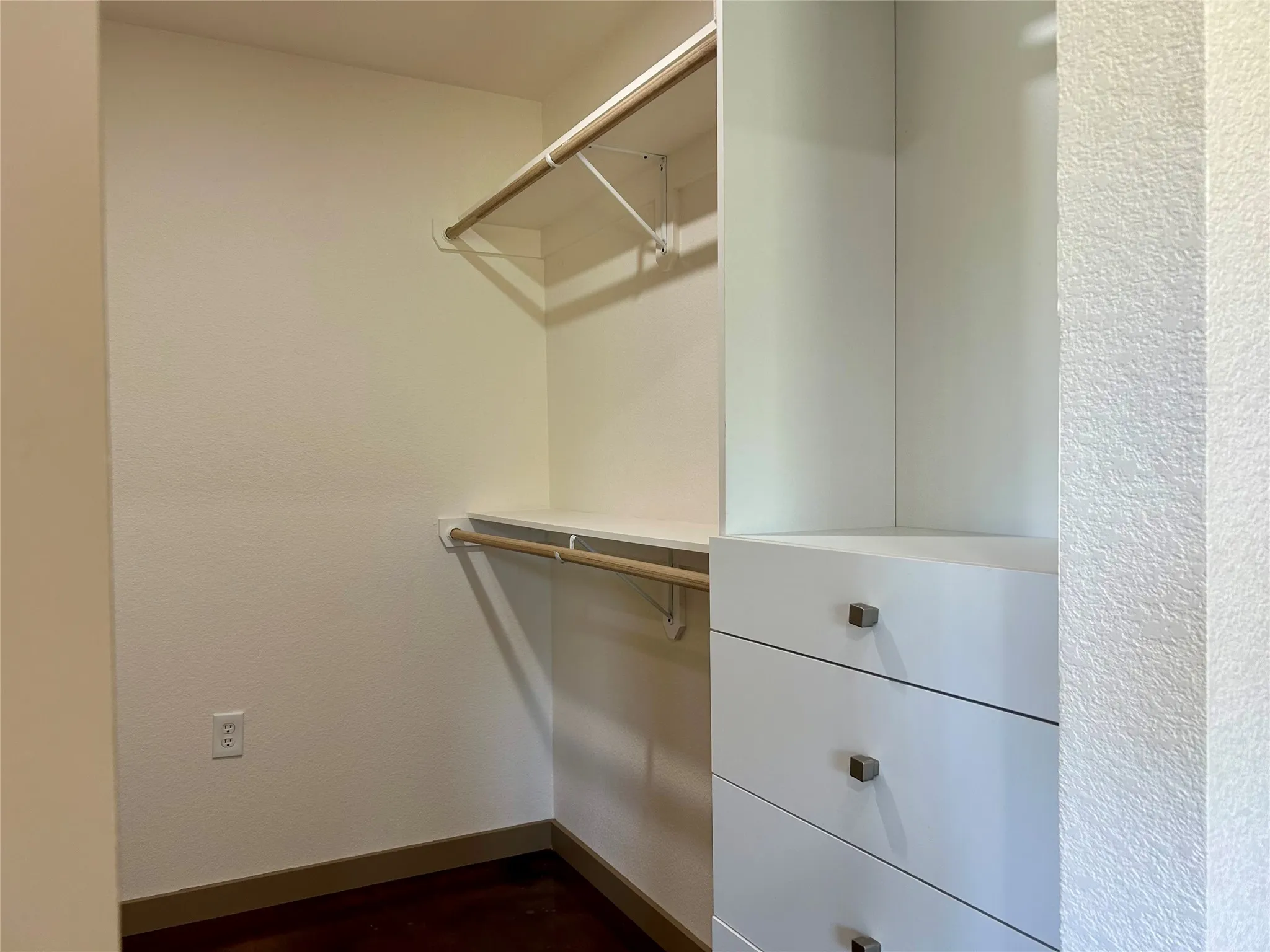 View of walk in closet