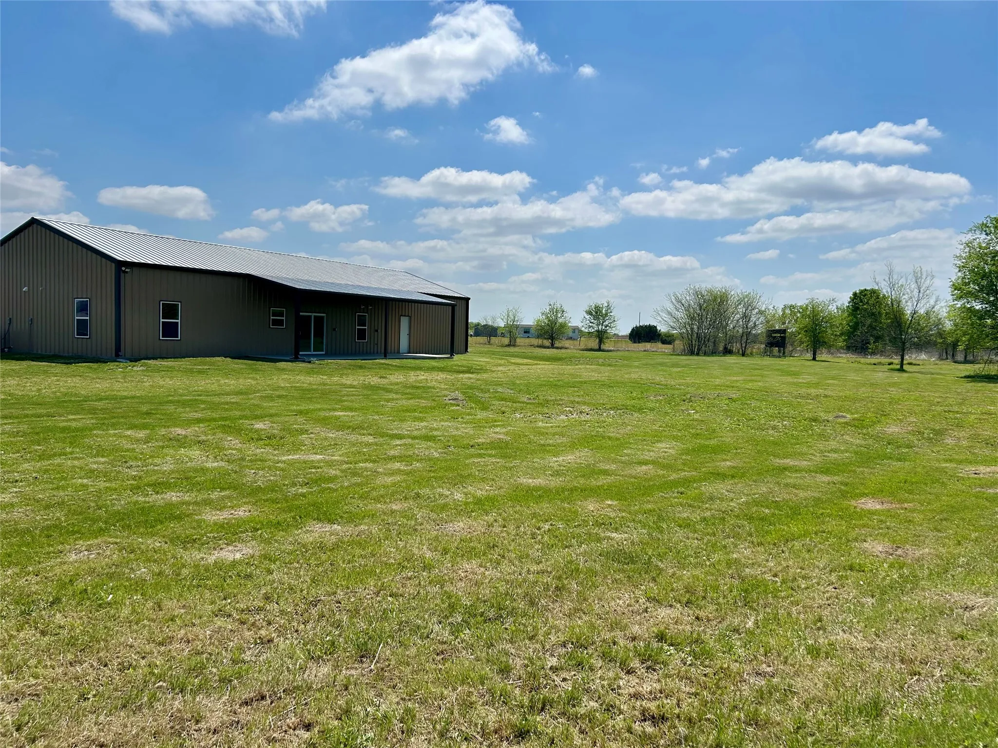 Single Family Residence For Sale in Hill County , 231 Hcr 1206, Blum, Texas 76627, 4 Bedroom, 2 Bathroom, 2 Garage spaces, 1,750 Sqft, built in 2025, mls#21071046, Real Estate Agent in Blum, Homes For Sale in Hill county, Homes For Sale in Blum, Realtor in Blum Texas, Real Estate Brokerage Independent Realty Texas, Luminita Cordes Realtor