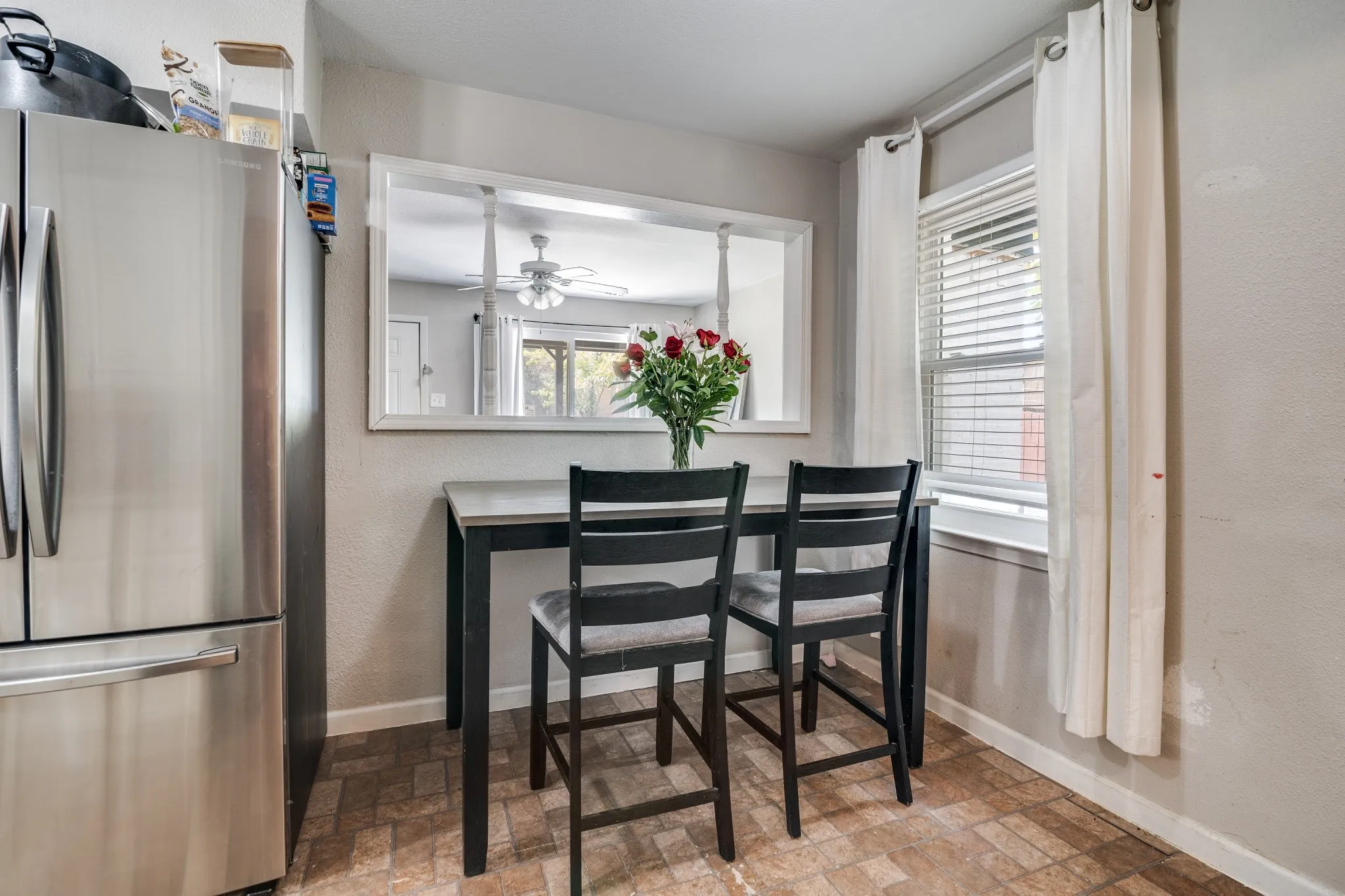 Single Family Residence For Sale in Dallas County , 1309 Woodcrest Drive, Mesquite, Texas 75149, 3 Bedroom, 1 Bathroom, Garage spaces, 946 Sqft, built in 1958, mls#21071772, Real Estate Agent in Mesquite, Homes For Sale in Dallas county, Homes For Sale in Mesquite, Realtor in Mesquite Texas, Real Estate Brokerage Independent Realty Texas, Luminita Cordes Realtor